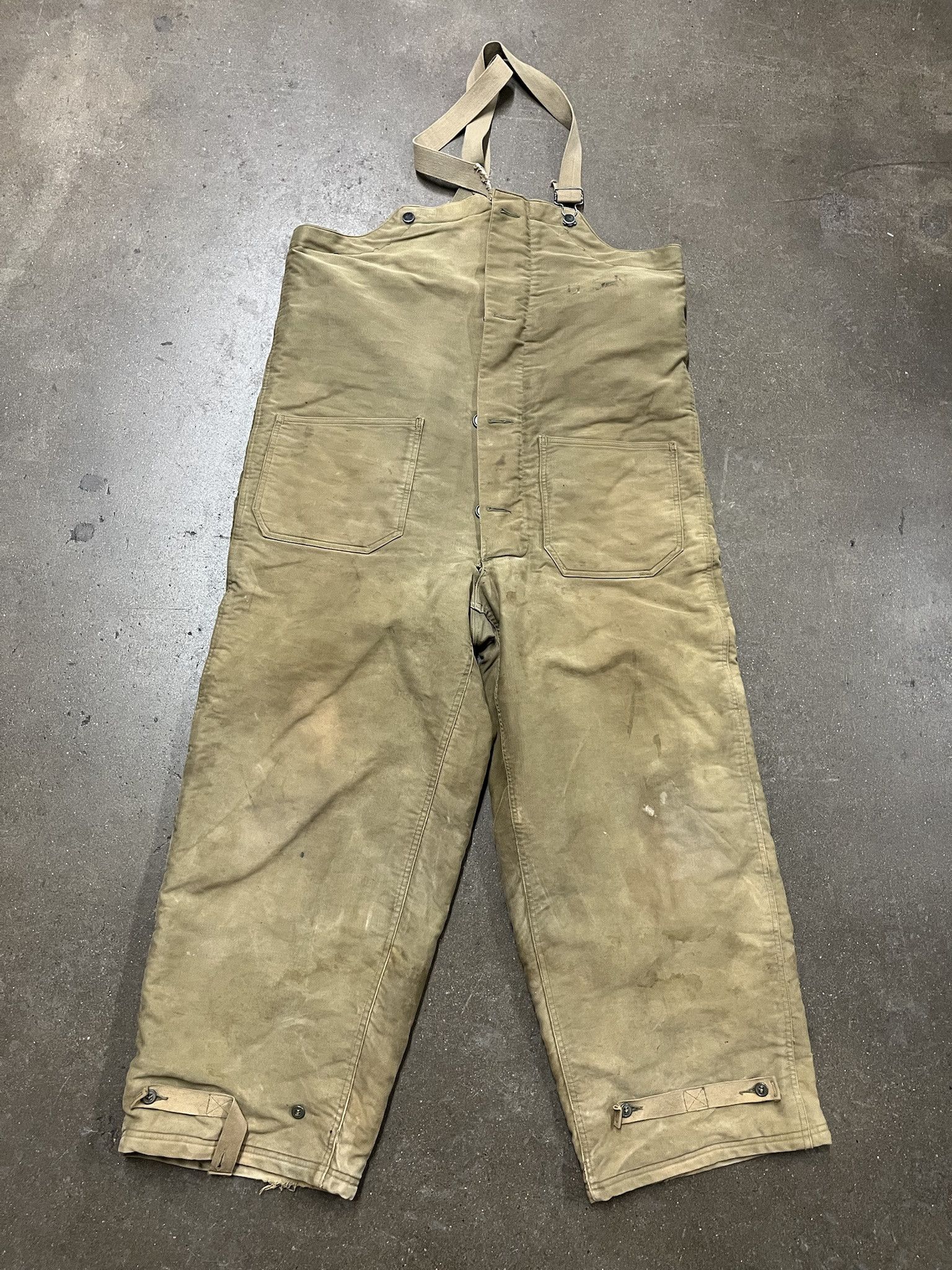 Vintage Vintage 1950s US Navy Deck Pant Bibs Overalls Size 45 Size US 42 / EU 58 - 1 Thumbnail
