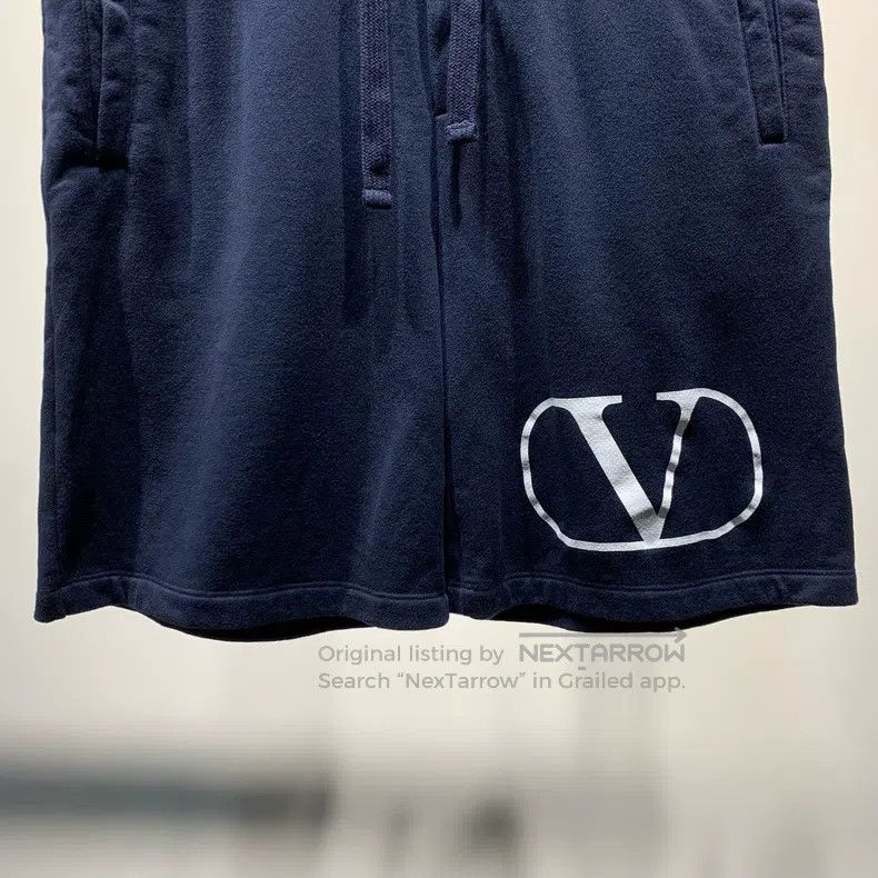 Valentino Valentino Printed drawstring athleisure shorts Size US 32 / EU 48 - 4 Thumbnail
