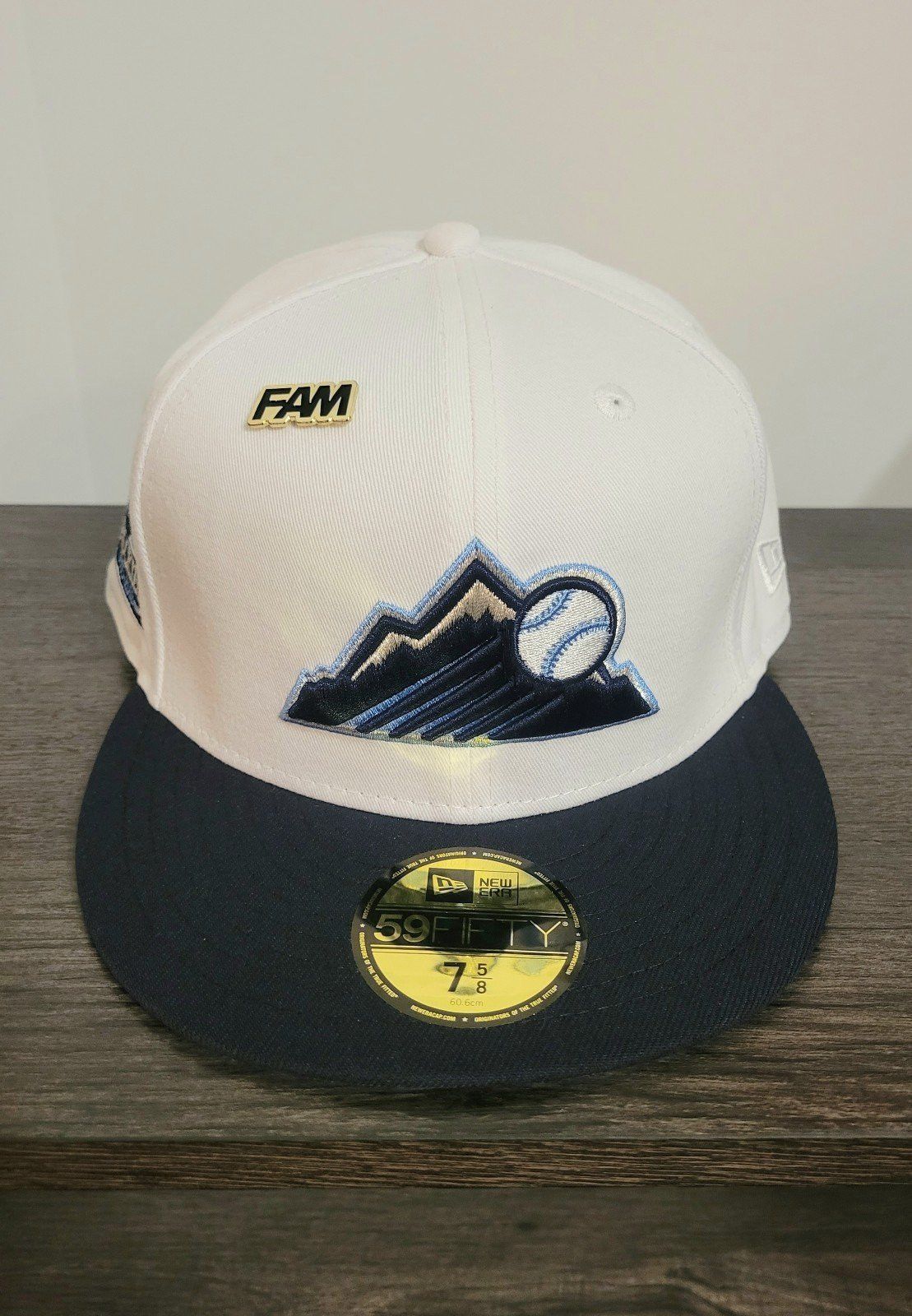 New Era *Firm* 7 5/8 Fam Cap Colorado Rockies Fitted Hat Size ONE SIZE - 1 Thumbnail