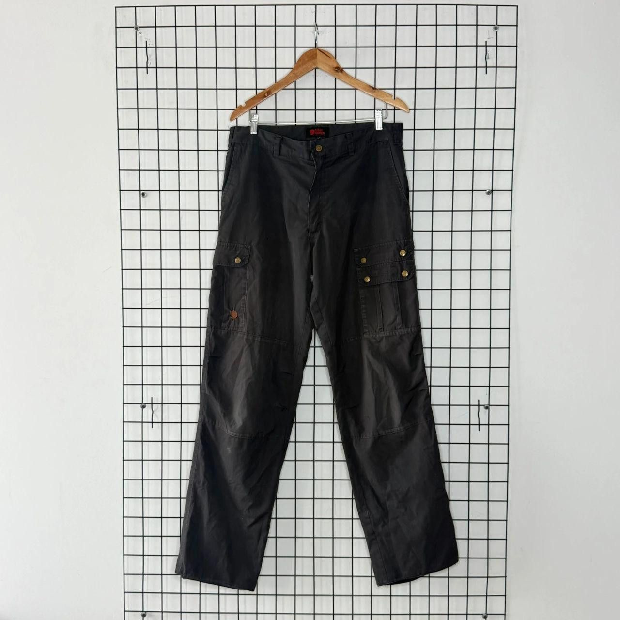 Fjallraven Fjallraven Bottoms Grey Cargo Bottoms Outdoor Size US 36 / EU 52 - 1 Thumbnail