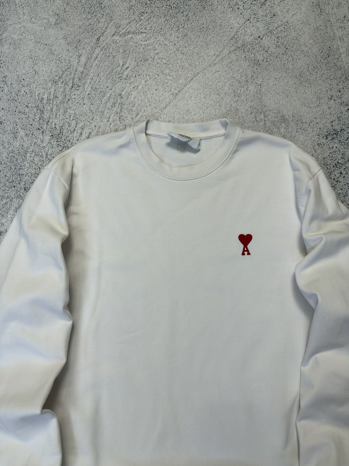 AMI AMI Paris Sweatshirt White Red Heart Logo Crewneck Pullover Size US XL / EU 56 / 4 - 7 Thumbnail