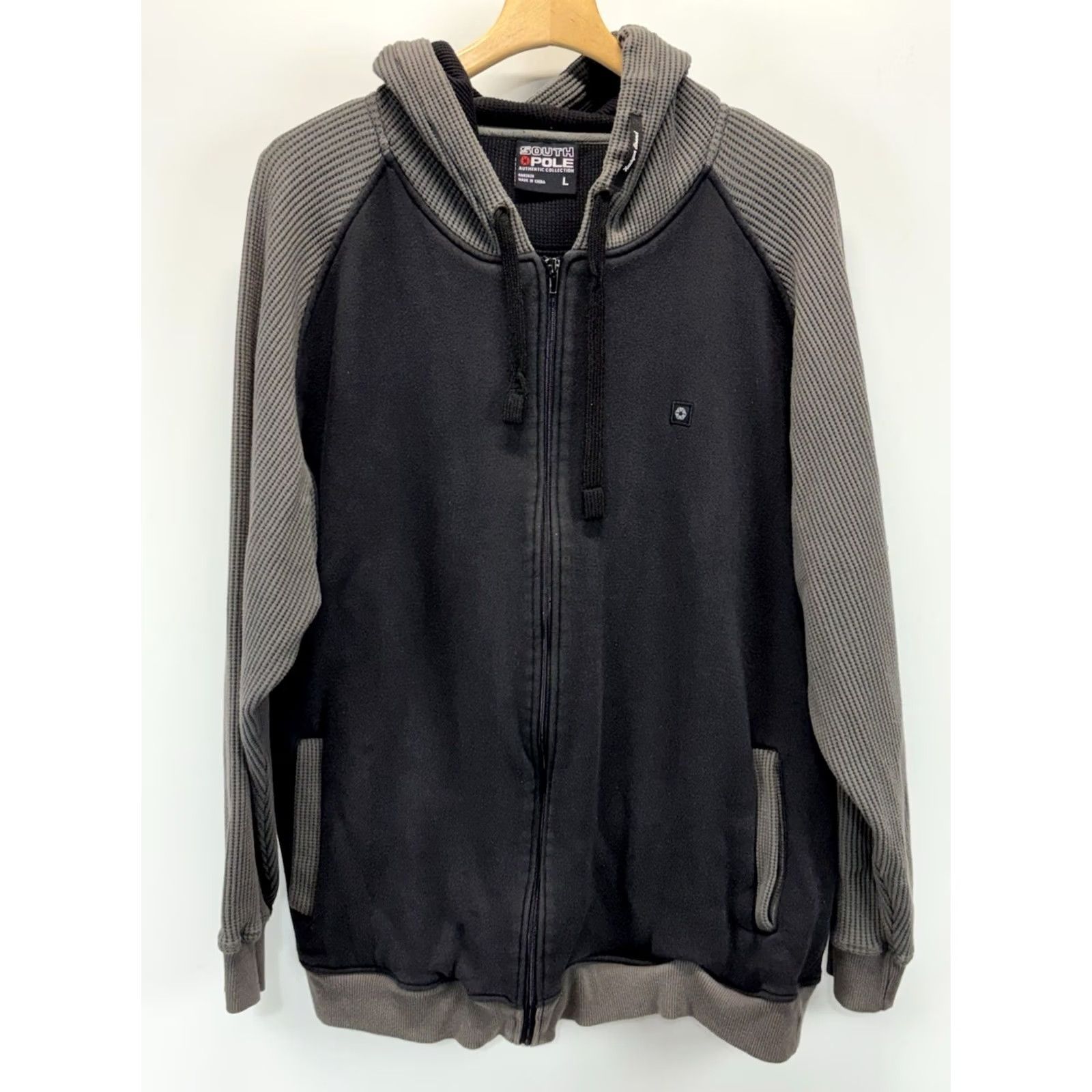 Southpole VINTAGE South Pole Hoodie Sweatshirt L Black Grey Thermal Full Zip Waffle Men’s Hip Hop Grunge Y2K Skater Size US L / EU 52-54 / 3 - 2 Thumbnail
