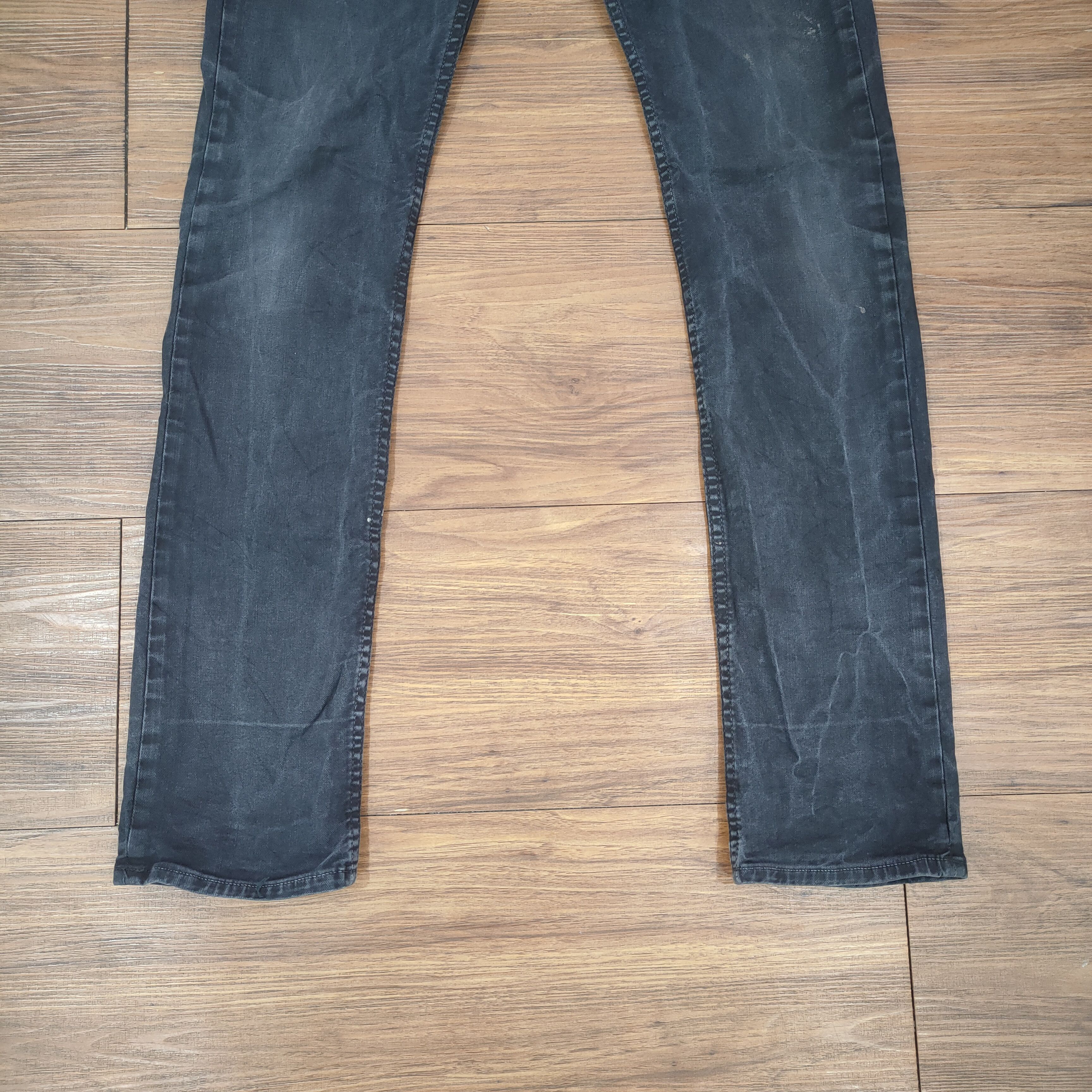 Japanese Brand AUTHENTIC MOTEL FADED BLACK SKINNY JEAN DENIM PANTS Size US 29 - 4 Thumbnail