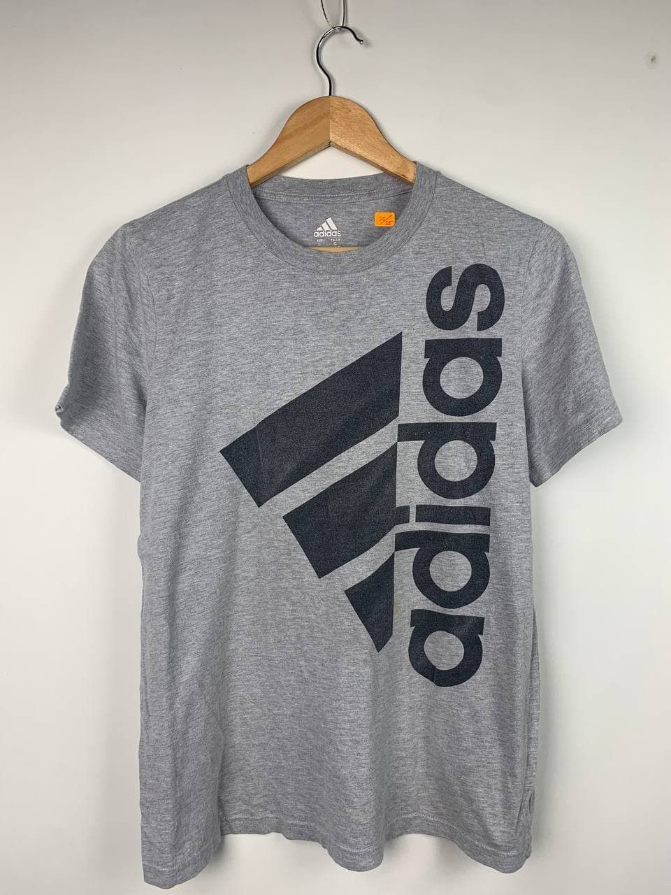 Adidas Adidas Block Logo Overprint Streetwear Tee Size US M / EU 48-50 / 2 - 1 Thumbnail