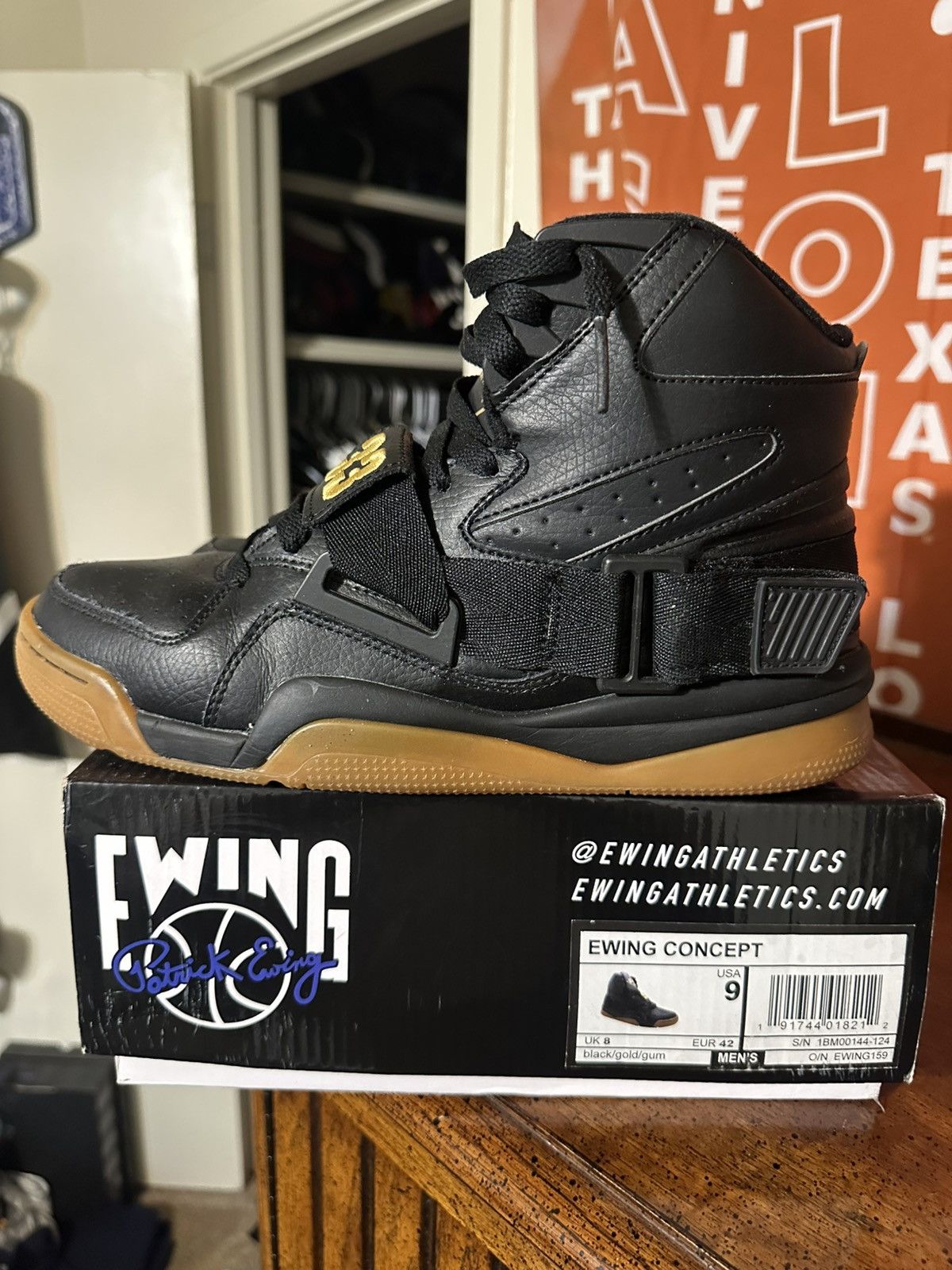 NBA × Vintage Vintage NBA Patrick Ewing concept 00s size 9 Size US 9 / EU 42 - 4 Thumbnail