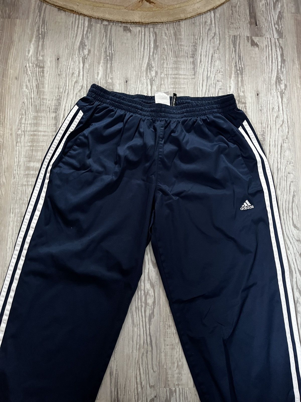 Adidas × Vintage Vintage Adidas Windbreaker Nylon Pants Size US 34 / EU 50 - 5 Thumbnail