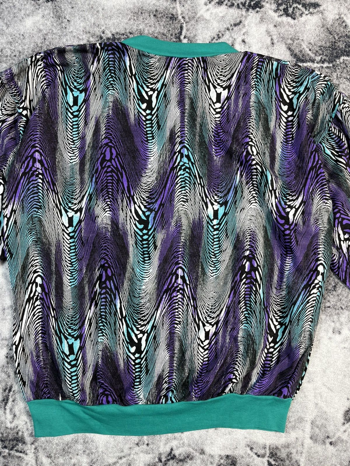 Vintage Vintage West Germany Abstract Sweatshirt Cotton Size 50 Size US L / EU 52-54 / 3 - 11 Thumbnail