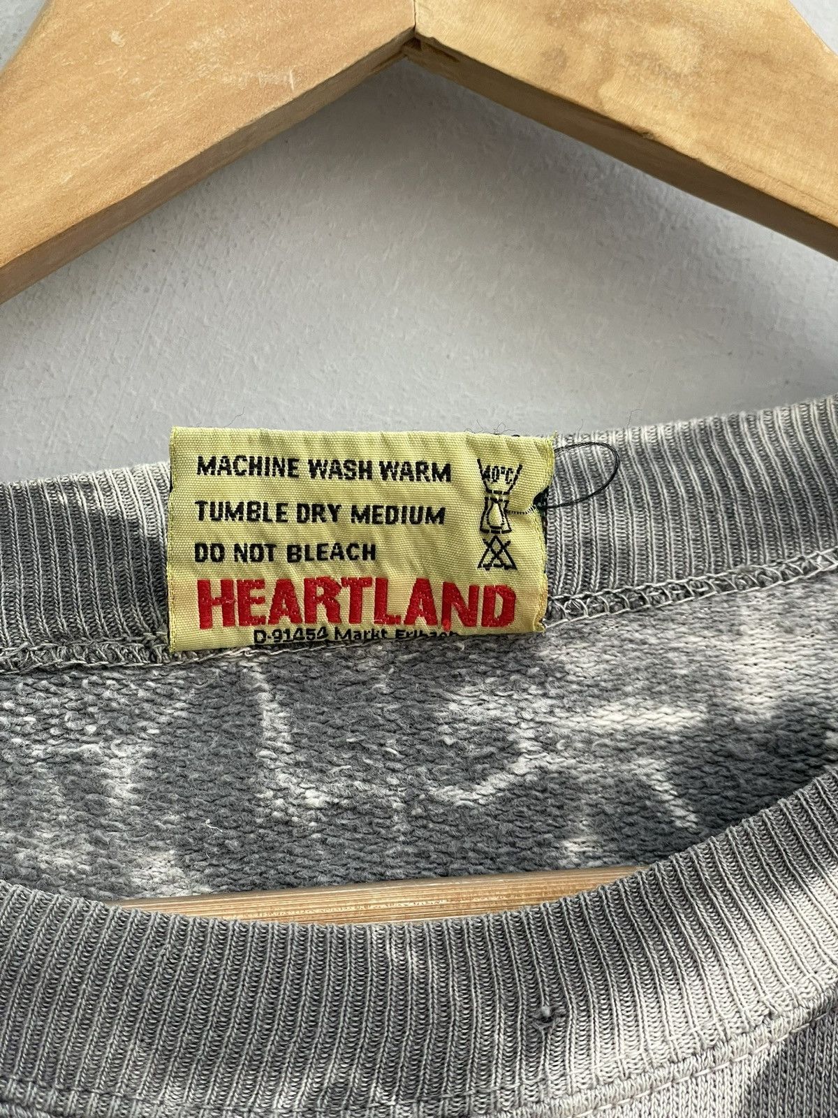 Band Tees Vintage 90s Kurt Cobain style faded ganja wear sweatshirt Size US L / EU 52-54 / 3 - 6 Thumbnail