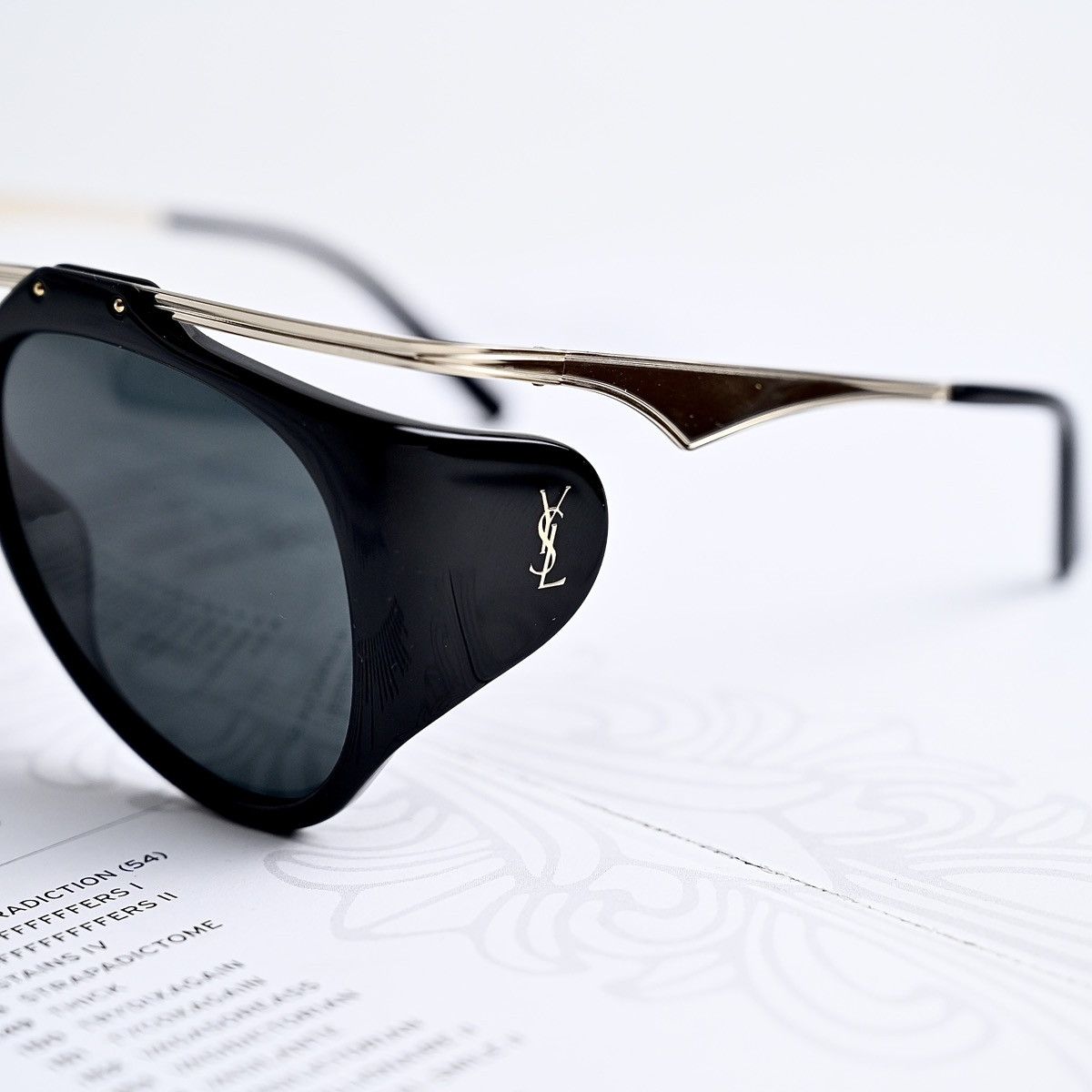 Yves Saint Laurent SAINT LAURENT SL M137 AMELIA SUNGLASSES Size ONE SIZE - 3 Thumbnail