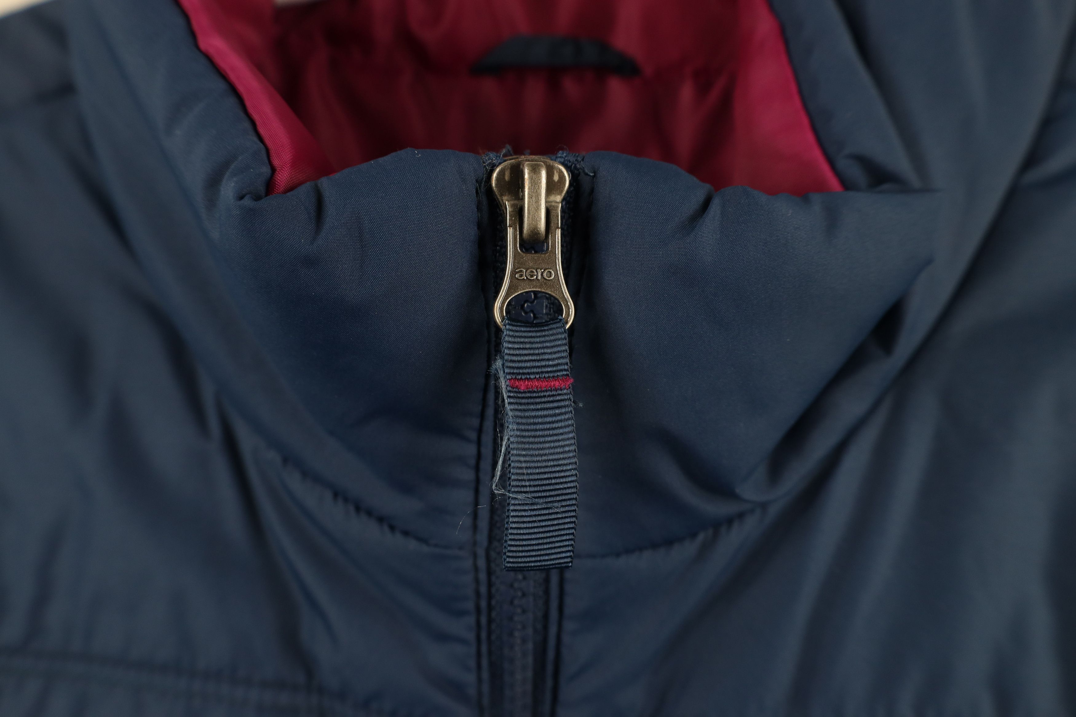 Aeropostale × Vintage Vintage Y2K Babydoll Aeropostale Full Zip Puffer Vest Jacket Size L / US 10 / IT 46 - 8 Thumbnail