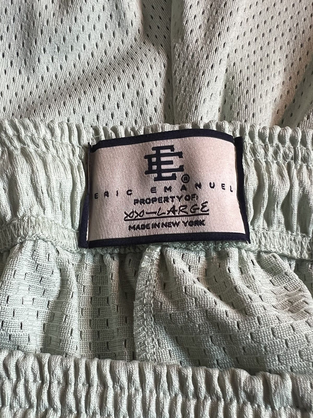 Eric Emanuel Eric Emanuel Basic Short XXL Silt Green / White BNWT Size US 38 / EU 54 - 2 Thumbnail