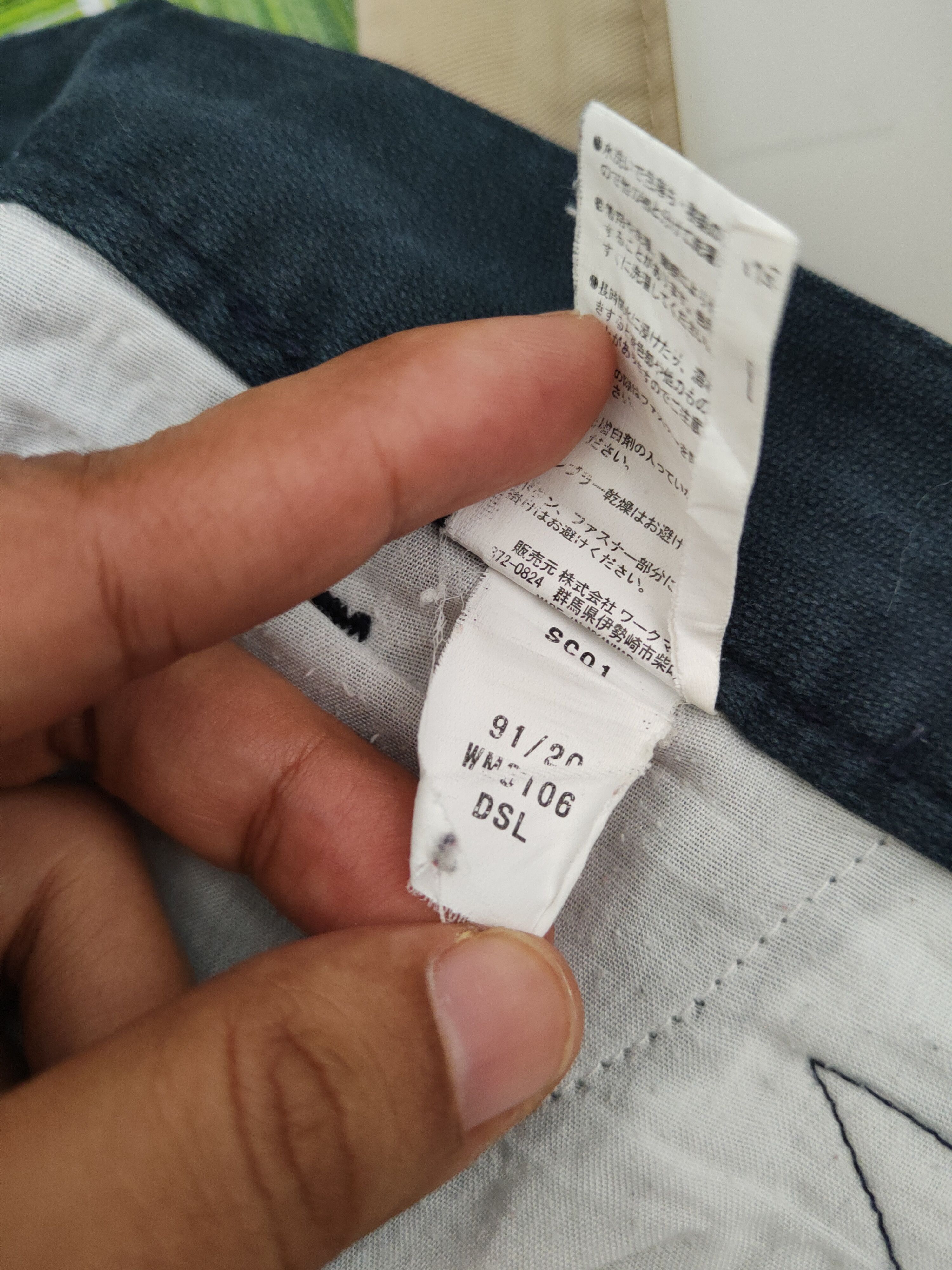 Japanese Brand Japanese Brand Navy Faded Multipocket Cargo Pants #W1038 Size US 31 - 13 Thumbnail