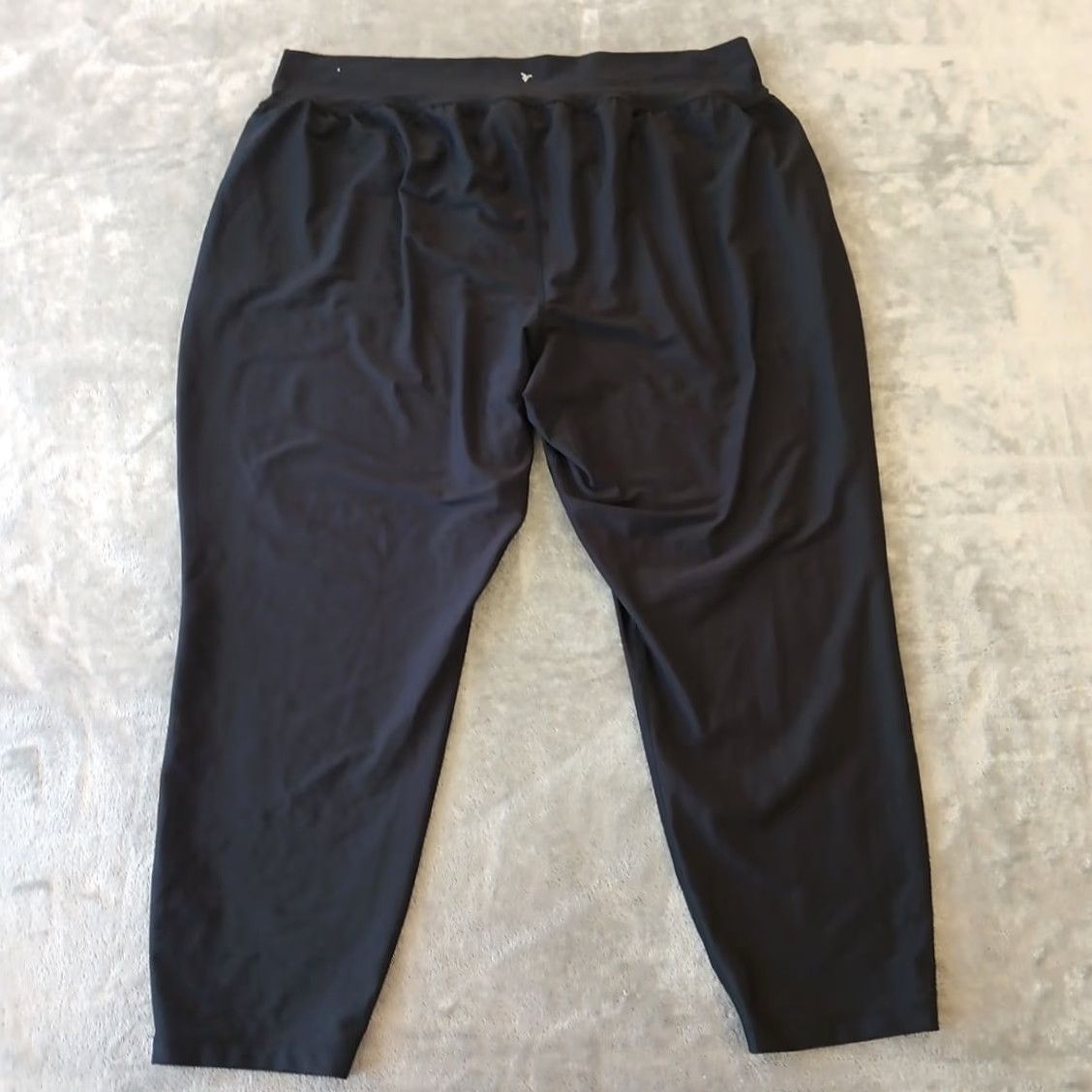 Old Navy Old Navy Powersoft Jogger Pants Womens 2XL Black Pockets Drawstring 40x26 Regular Tapered Jogger Pants Womens Mens? Size 40" / US 18 - 2 Thumbnail