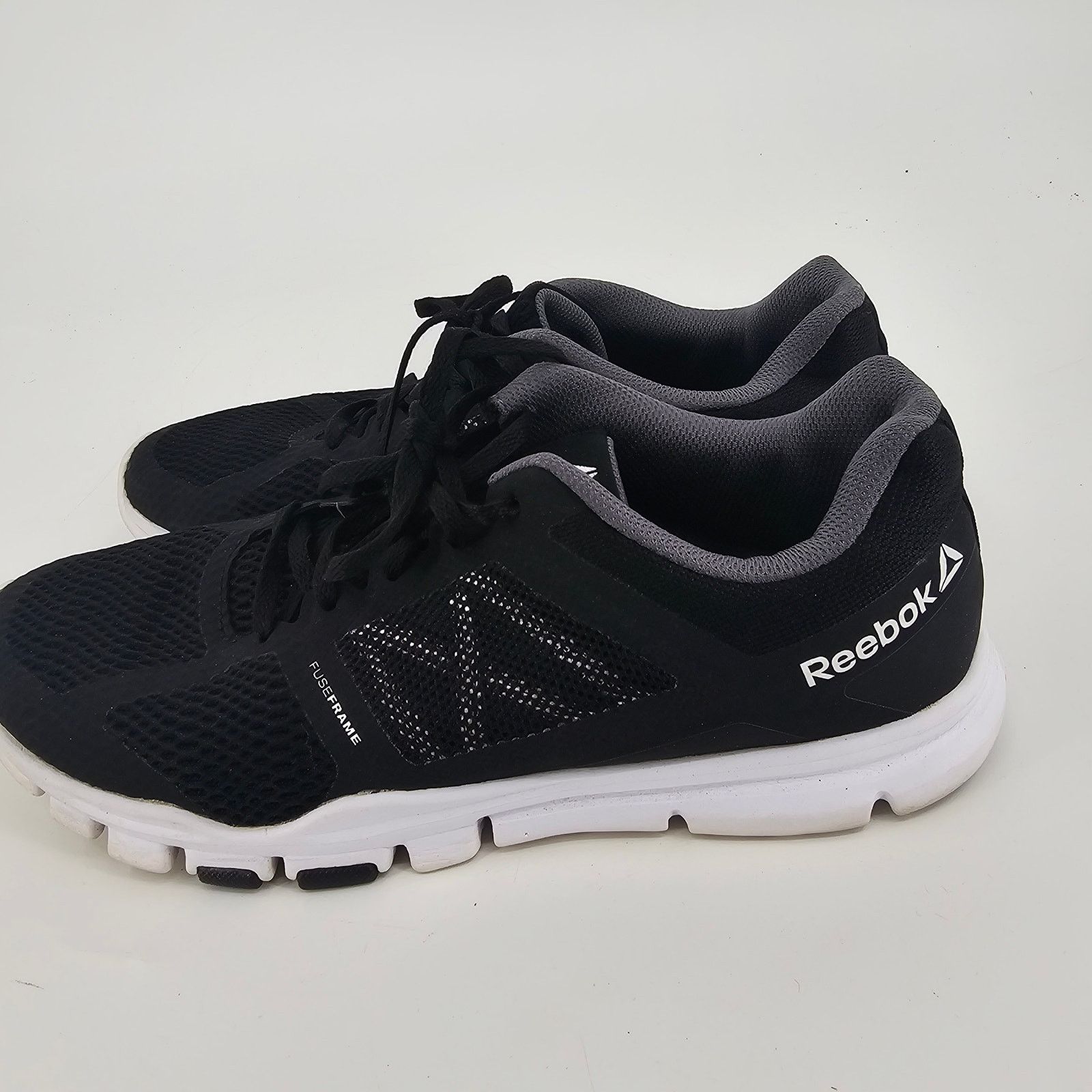 Reebok Reebok Yourflex Train 11 MT Cross Trainer Sneaker Black 9 Size US 9 / EU 42 - 3 Thumbnail