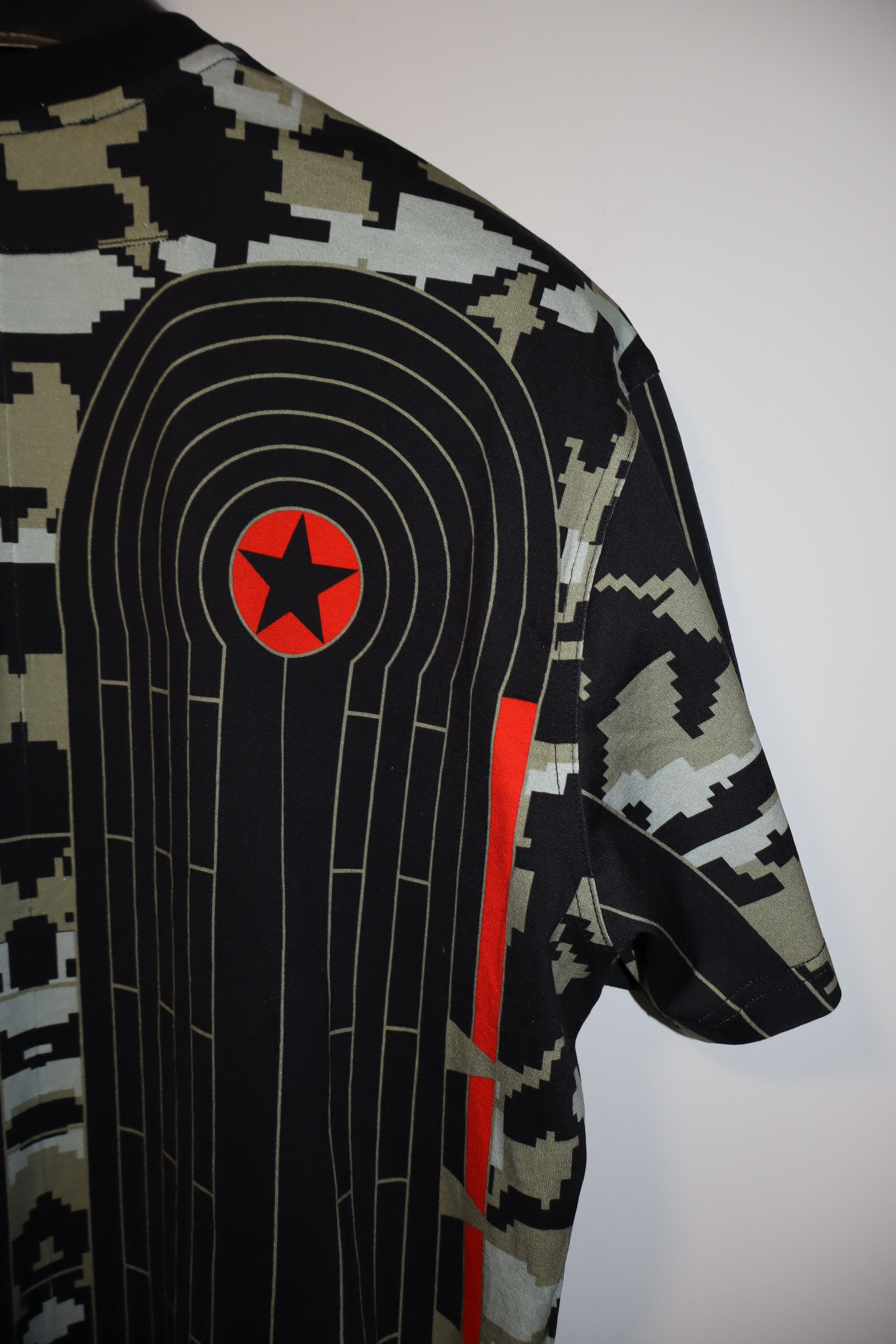 Givenchy Star target camo t-shirt Size US XXS / EU 40 - 11 Thumbnail