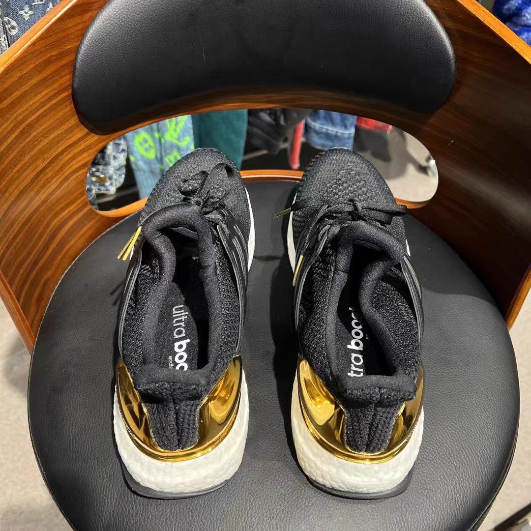 Adidas adidas UltraBoost Medal ULT Gold Medal Sneakers K15 Size US 11.5 / EU 44-45 - 5 Thumbnail