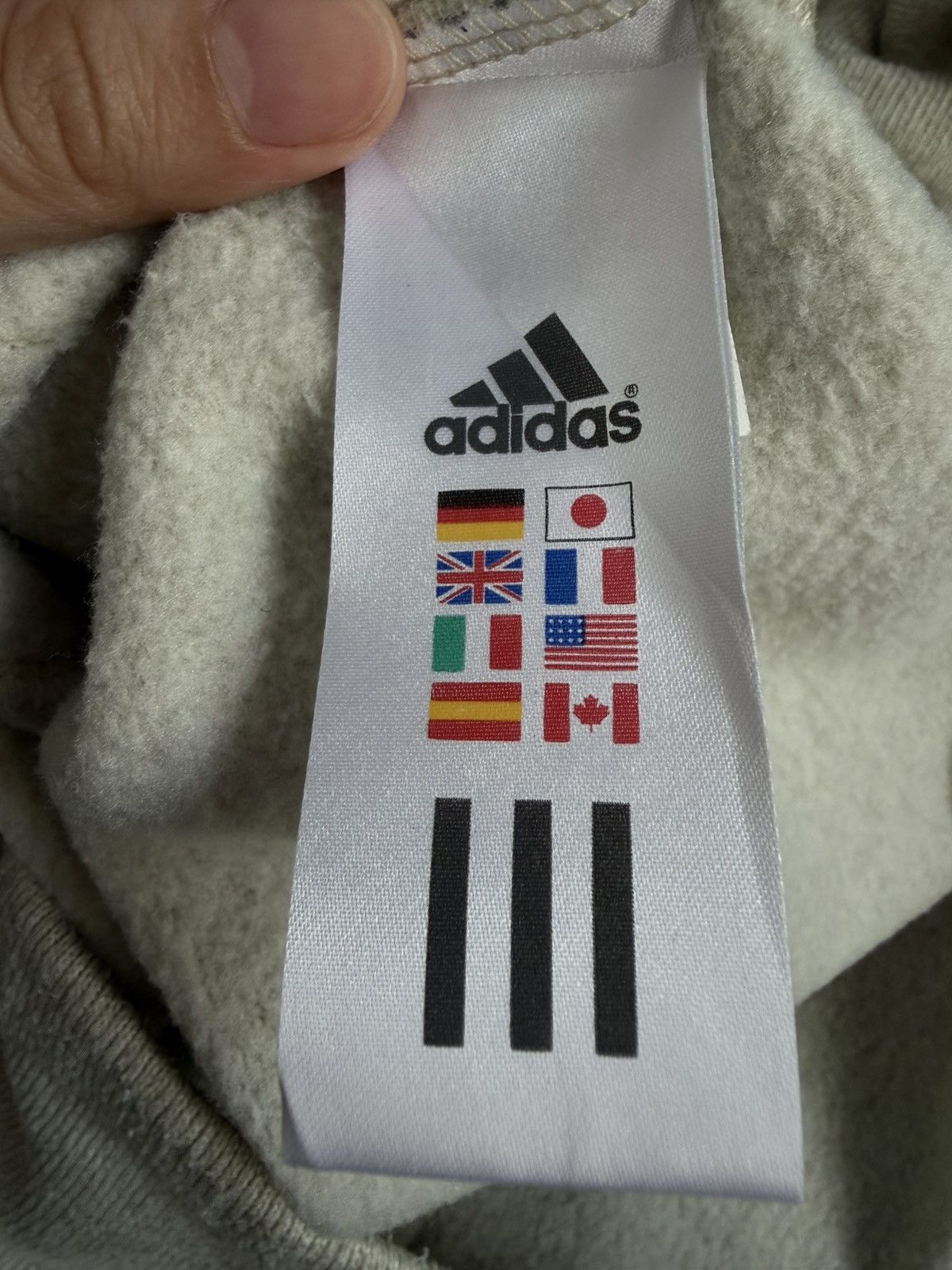 Adidas Vintage Adidas Half Zipper Sweater Size US M / EU 48-50 / 2 - 11 Thumbnail