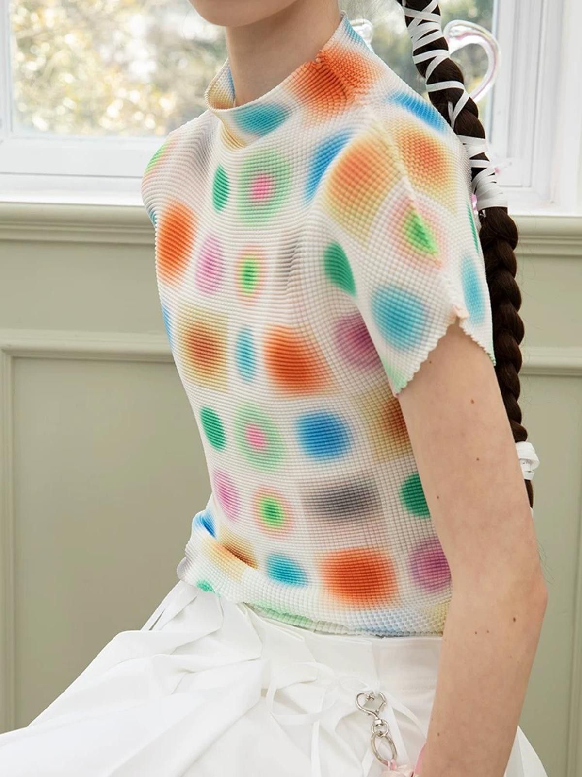 Japanese Brand Multicolor Blurred Dot Plissé Top | Pleated Mock Neck Size ONE SIZE - 1 Thumbnail