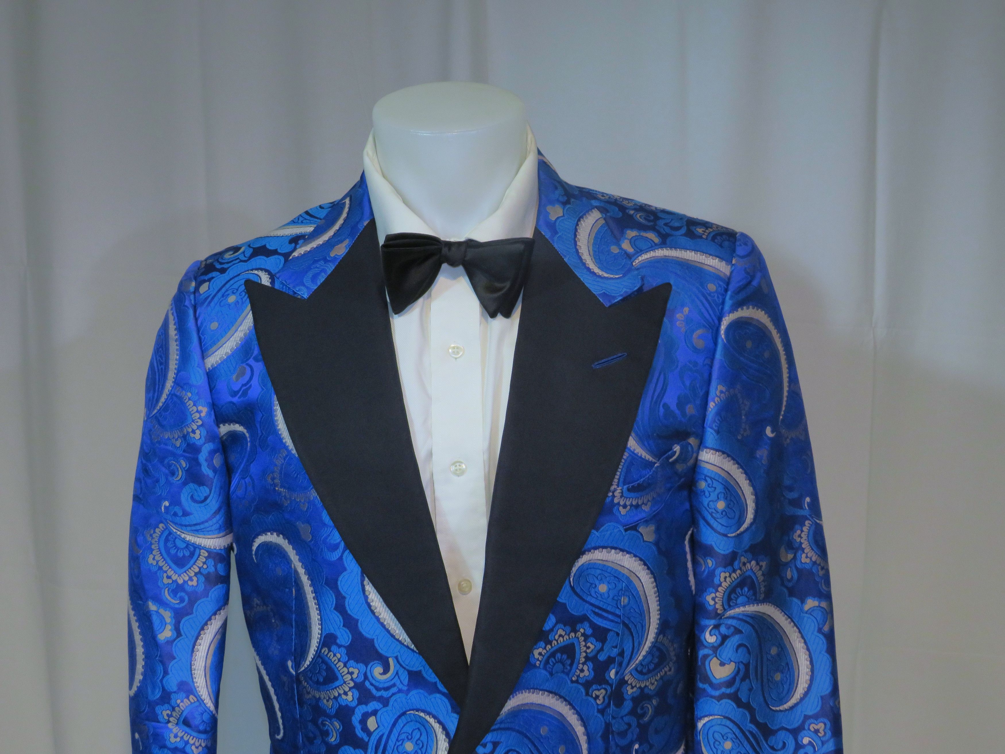 Tom Ford Base A Windsor Blue Paisley Silk Blend Dinner Jacket 46L NWT Size 46L - 2 Thumbnail