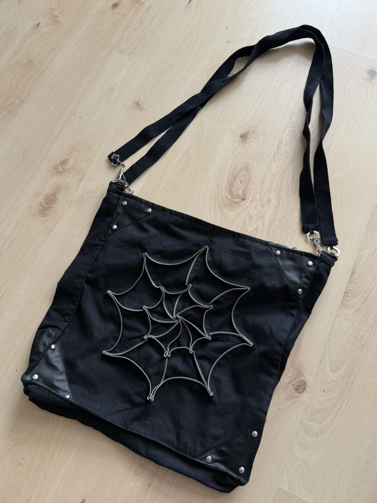 Other Dark Star Spyder web Vintage opium crazy shoulder bag rare Size ONE SIZE - 2 Thumbnail