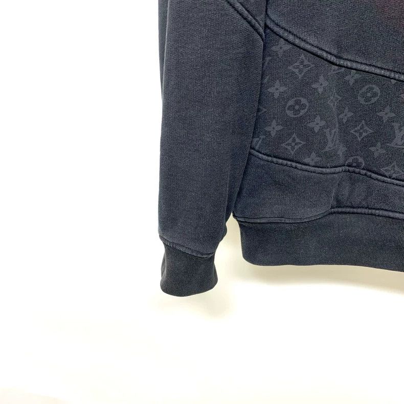 Louis Vuitton Louis Vuitton Presbyopic hooded sweatshirt 2501-Nextarrow Size US L / EU 52-54 / 3 - 5 Thumbnail