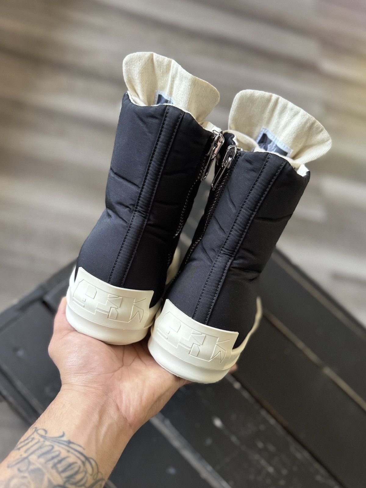 Rick Owens Rick Owens DRKSHDW Strobe Padded Black Milk Size US 10 / EU 43 - 4 Thumbnail