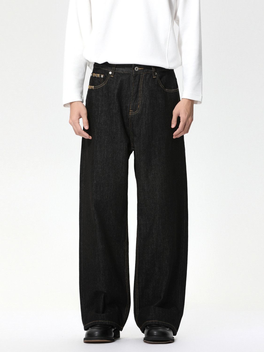 Jean Men's Japanese Retro Straight Leg Loose-fitting Black Jeans Size US 32 / EU 48 - 1 Thumbnail