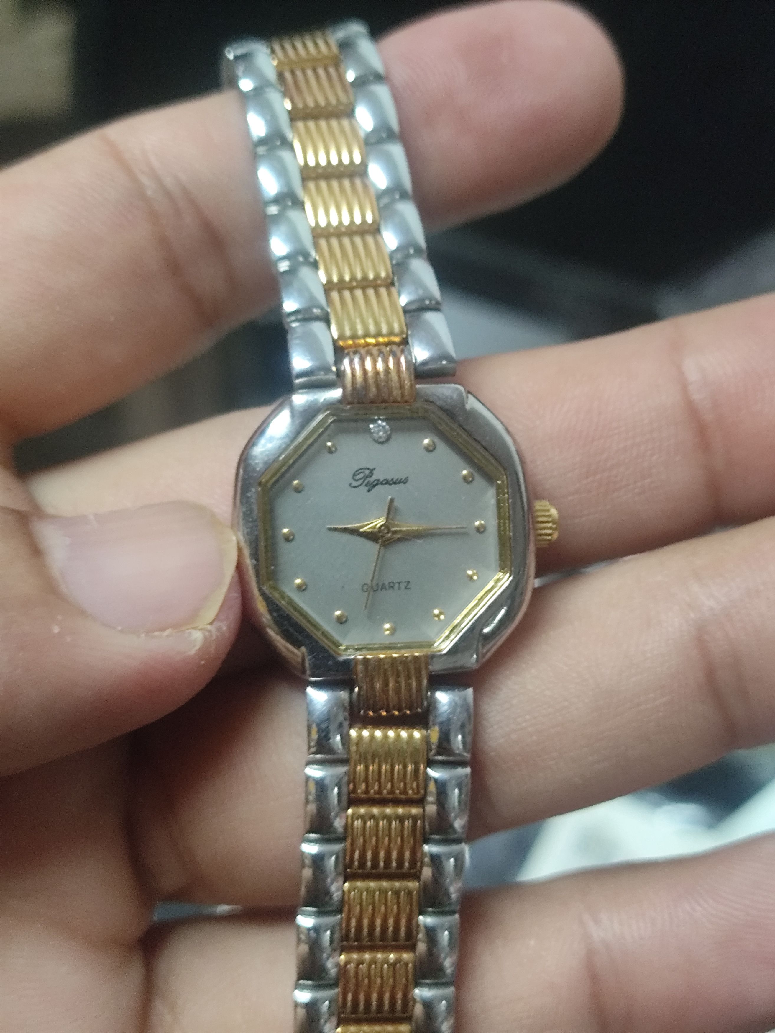 Vintage Vintage PEGASUS Watch (33832) Japan Engine Watch Size ONE SIZE - 1 Thumbnail