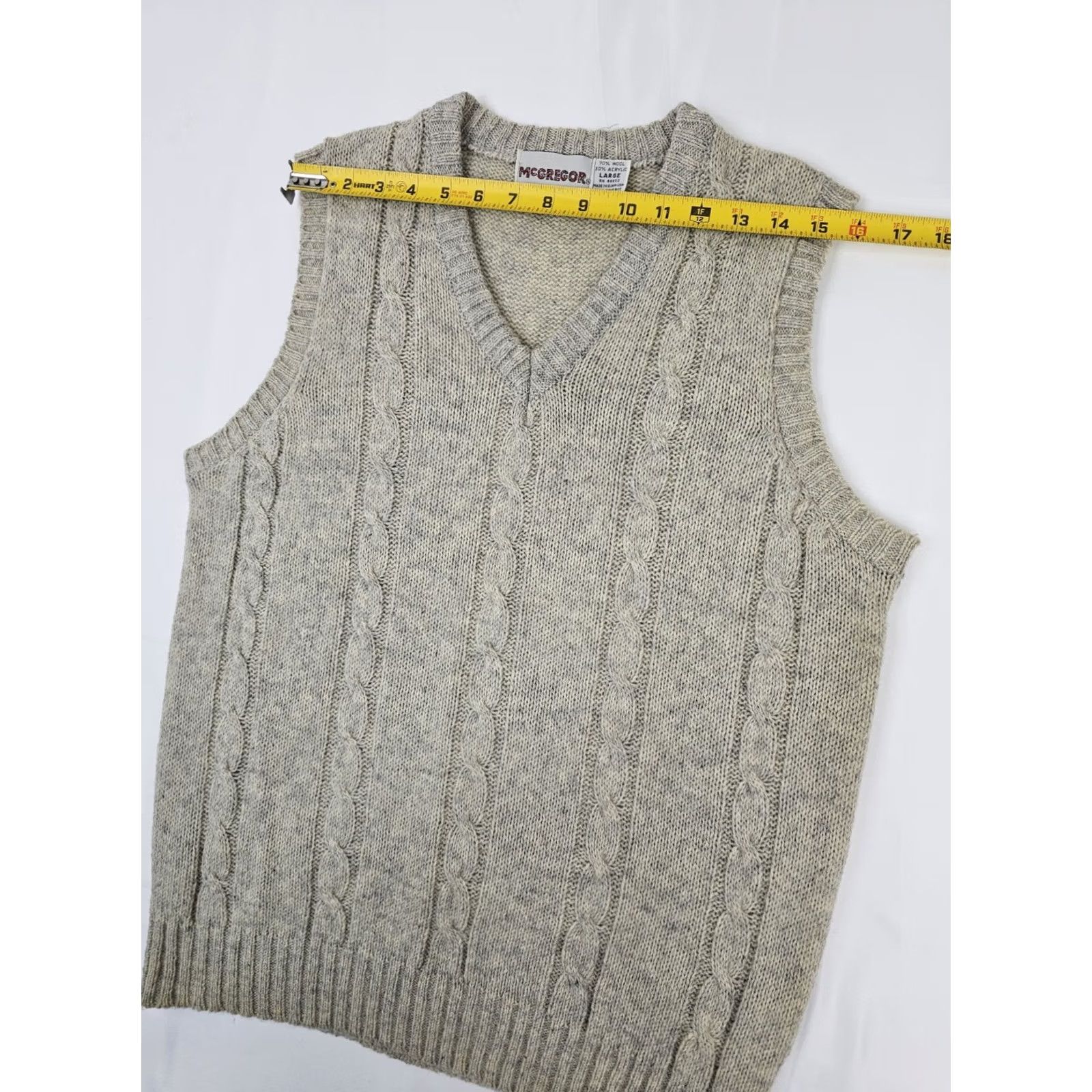 McGregor VINTAGE McGregor Sweater Vest Men L Wool Blend Cable Knit Tan 80s Preppy University Mens Size US L / EU 52-54 / 3 - 5 Thumbnail