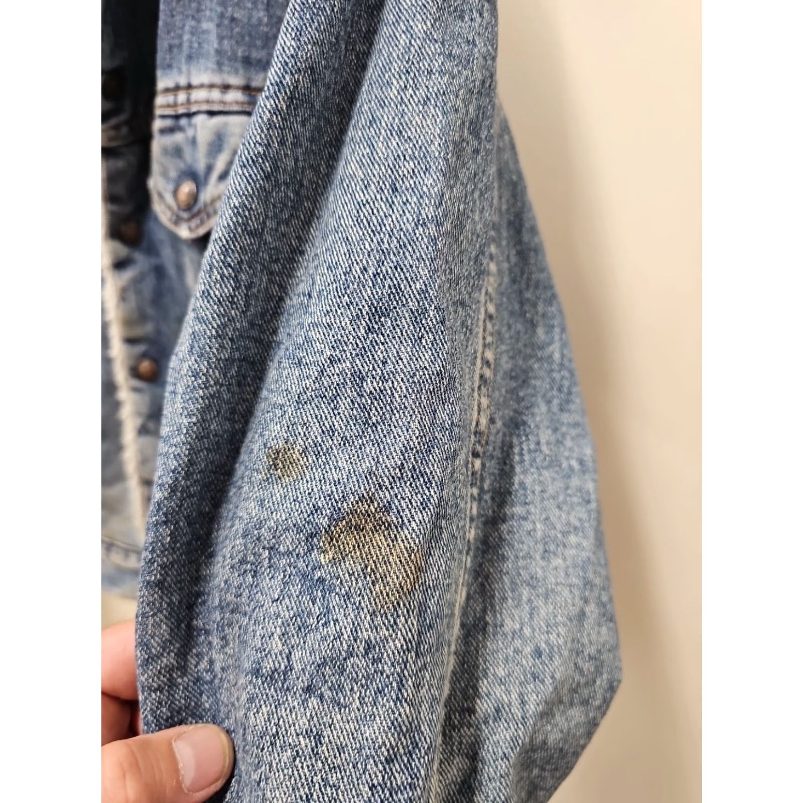 Levi's VINTAGE Levi's Denim Trucker Jacket Sherpa Lined Made In USA Sz Small Small Blue 80s 90s USA Mens Denim Jacket Trucker Size US S / EU 44-46 / 1 - 6 Thumbnail