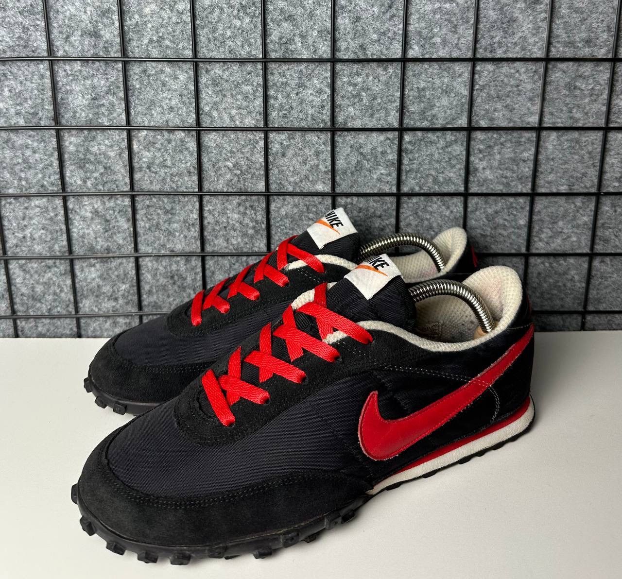 Nike Nike waffle race 2 sneakers size 8.5 us Size US 9 / EU 42 - 1 Thumbnail