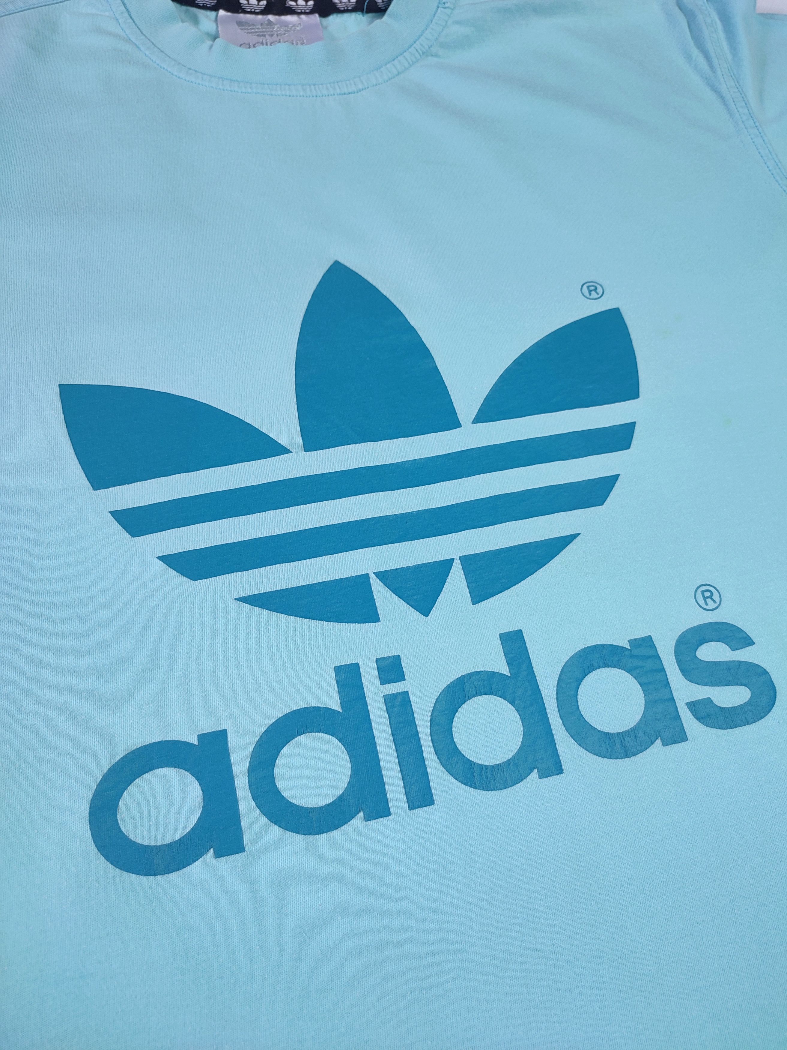 Adidas Adidas vintage logo t-shirt Size US XL / EU 56 / 4 - 3 Thumbnail