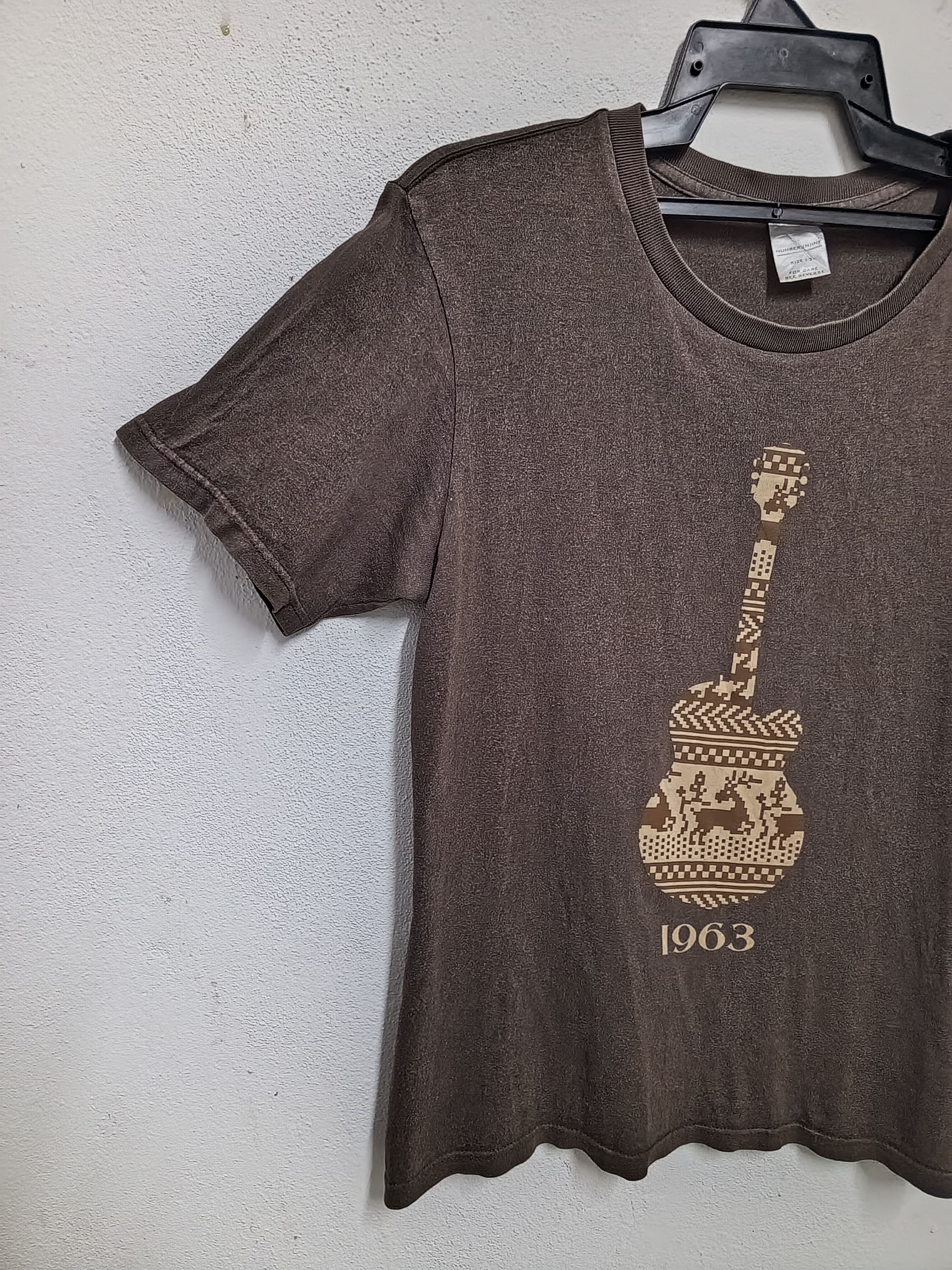 Number (N)ine 💥rareitem💥single gaitar 1963 japan brown t-shirt Size US M / EU 48-50 / 2 - 4 Thumbnail