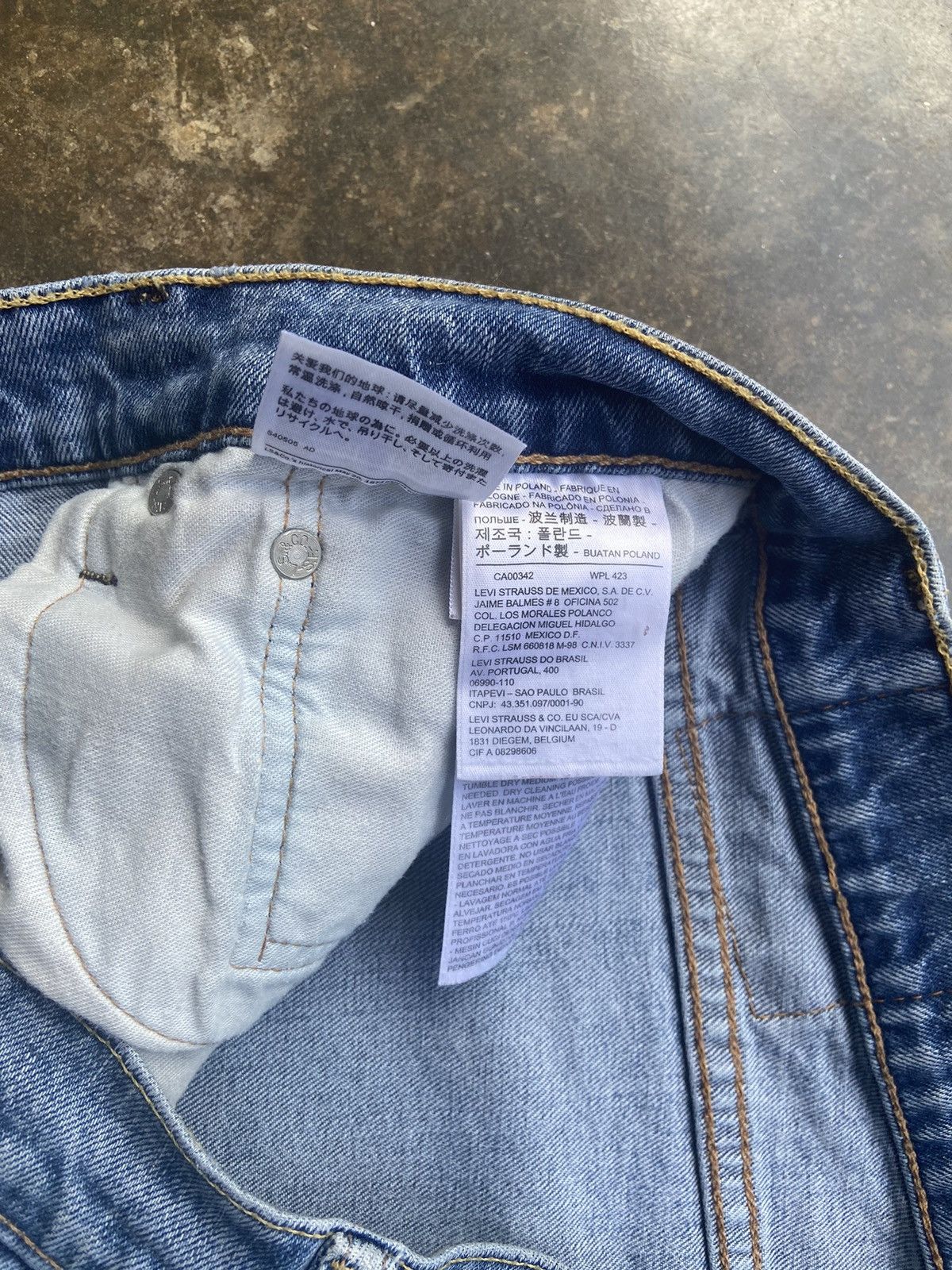 Levi's Vintage Y2K Nicely Faded Levi’s 505 Blue Jeans 36x30 Size US 36 / EU 52 - 5 Thumbnail