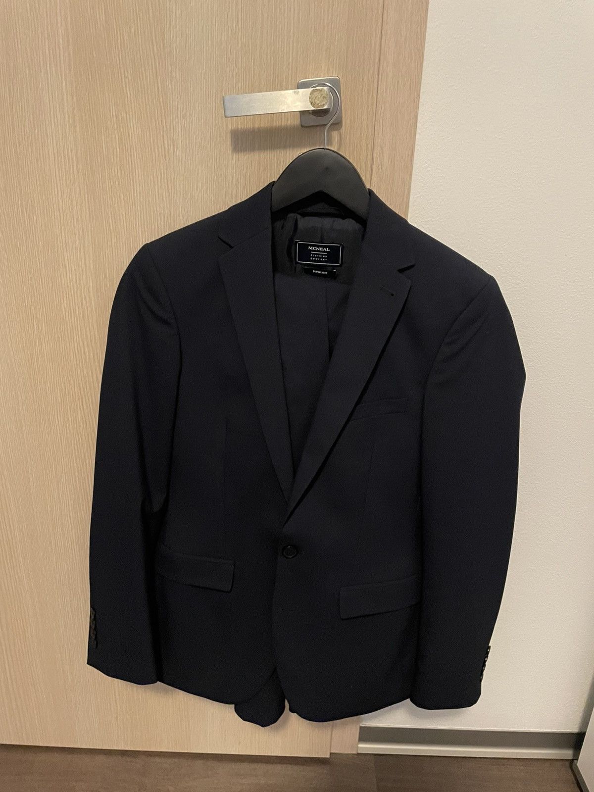 Other Mc Neal Suit Size 34S - 1 Thumbnail