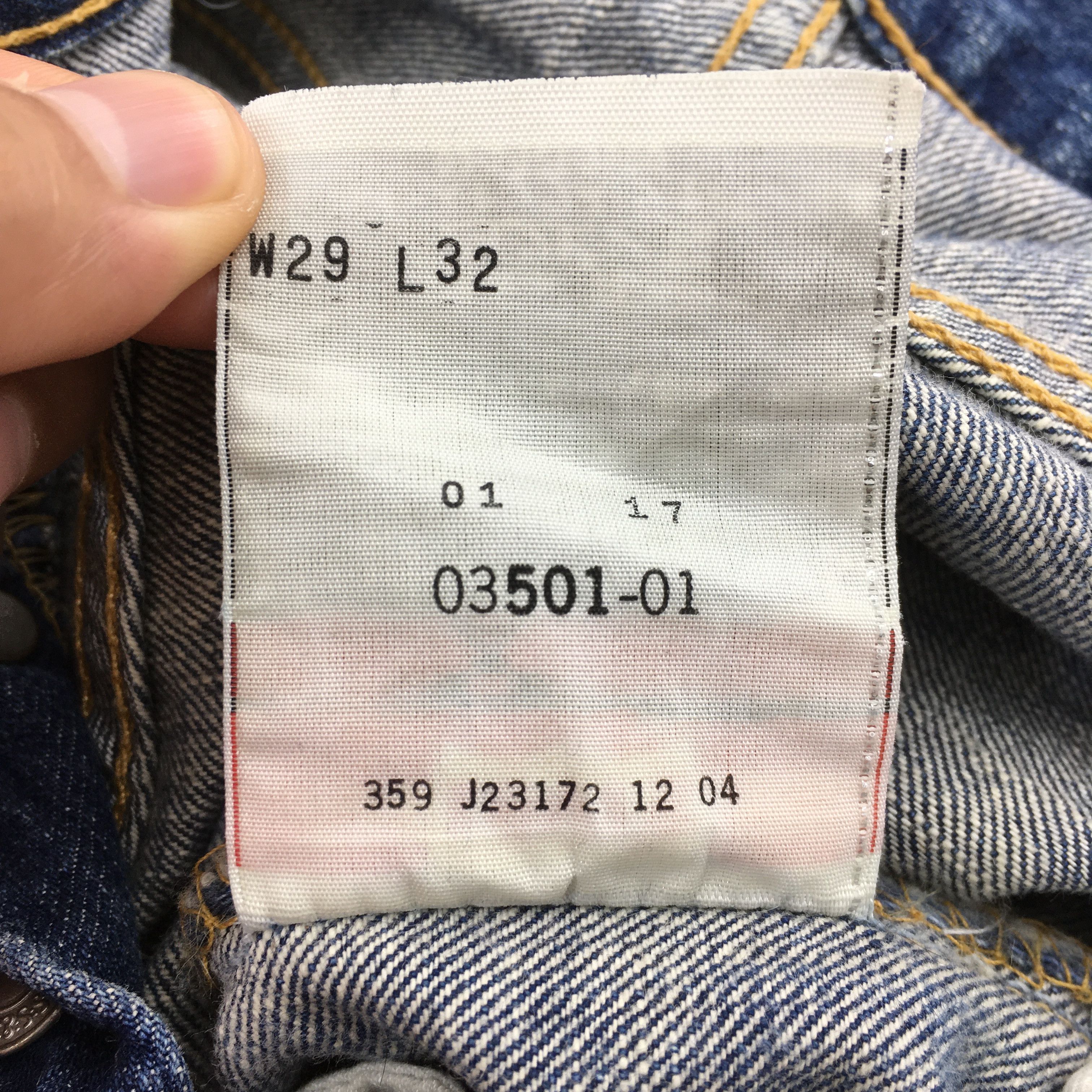 Levi's Size 28x30.5 Vintage 90s Levi's 501 Faded Blue Jeans S1214 Size US 28 / EU 44 - 14 Thumbnail