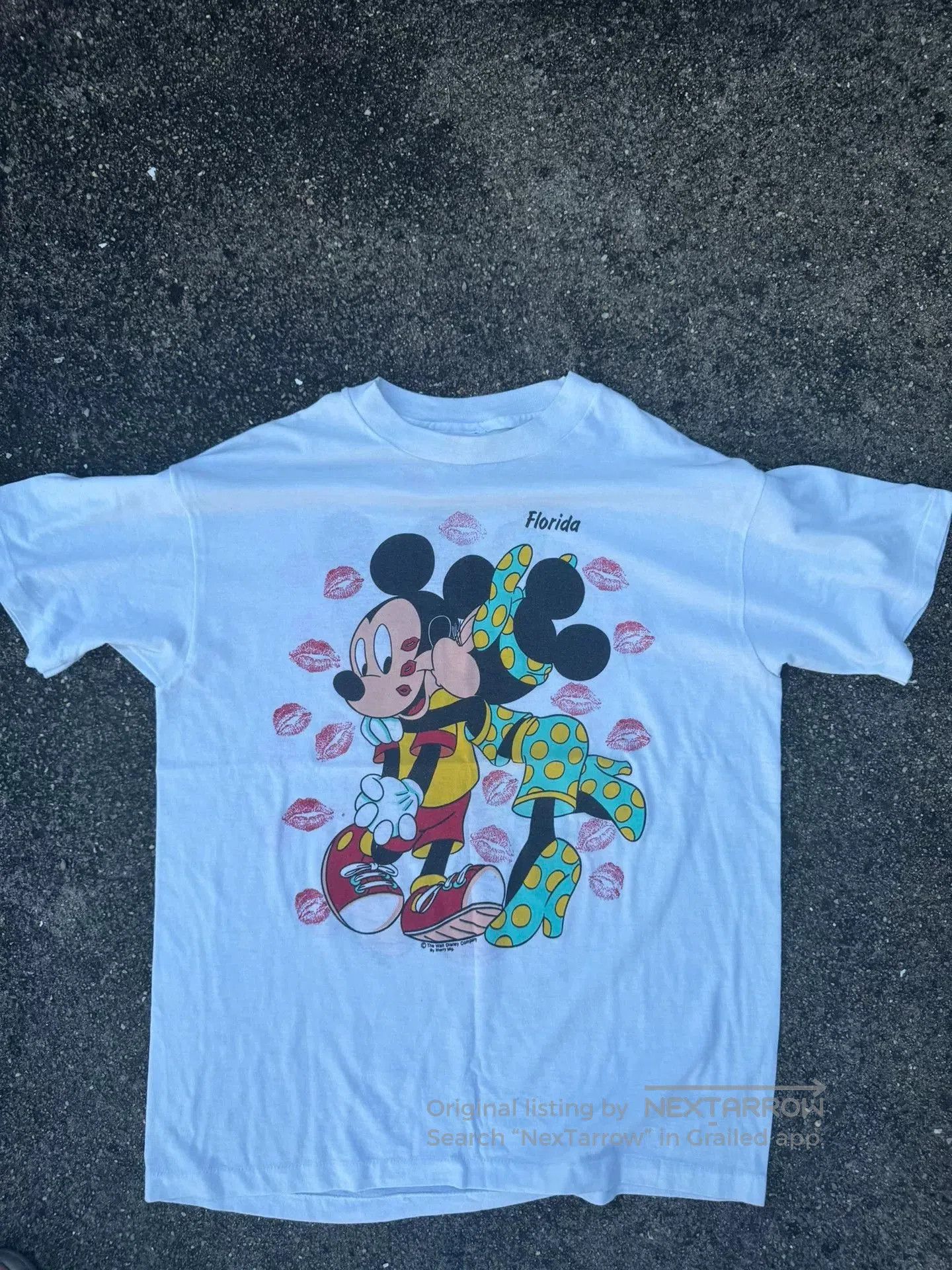 Vintage Vintage Mickey and Minnie Mouse Tee. Size M / US 6-8 / IT 42-44 - 1 Thumbnail
