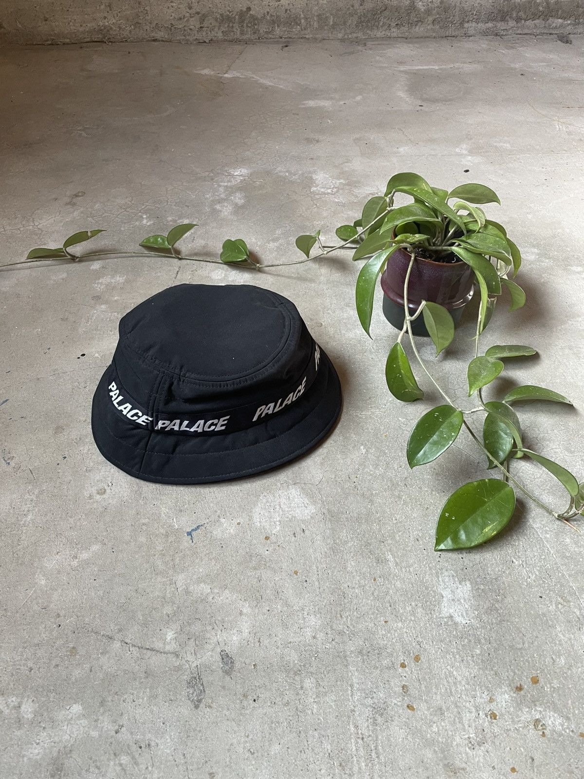 Palace Palace prima loft bucket bucket hat Size ONE SIZE - 1 Thumbnail