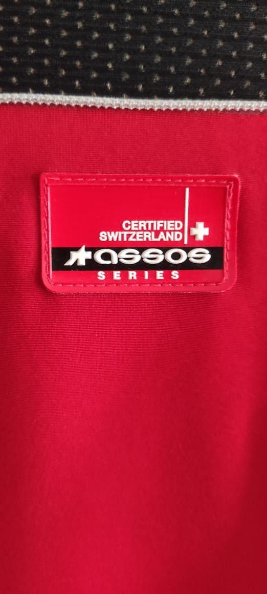 Other Ladies Assos Cycling Racing Red Jersey Longsleeve Jacket Size S / US 4 / IT 40 - 9 Thumbnail