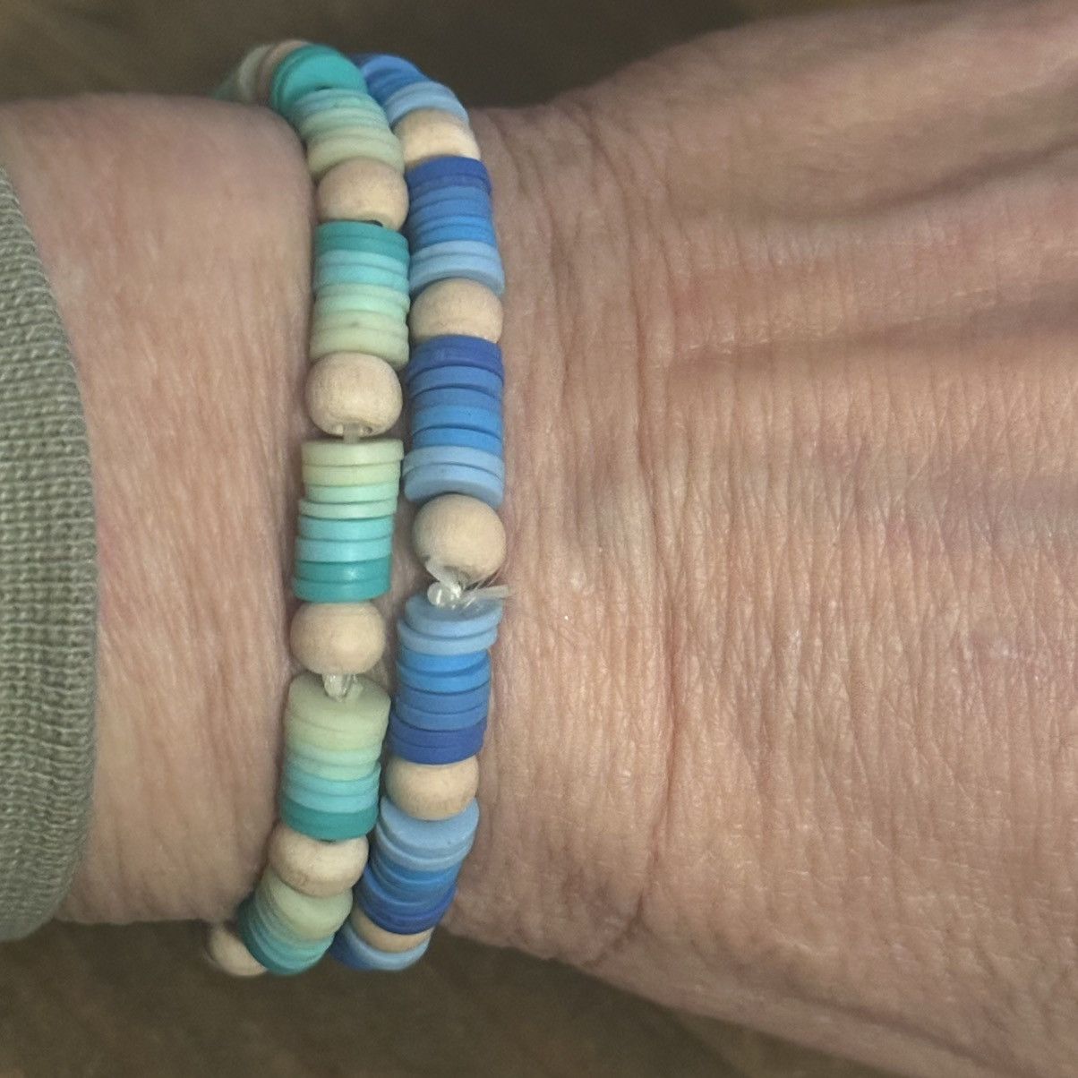 Other Beachy Heishi bead stretch bracelets Size ONE SIZE - 2 Thumbnail