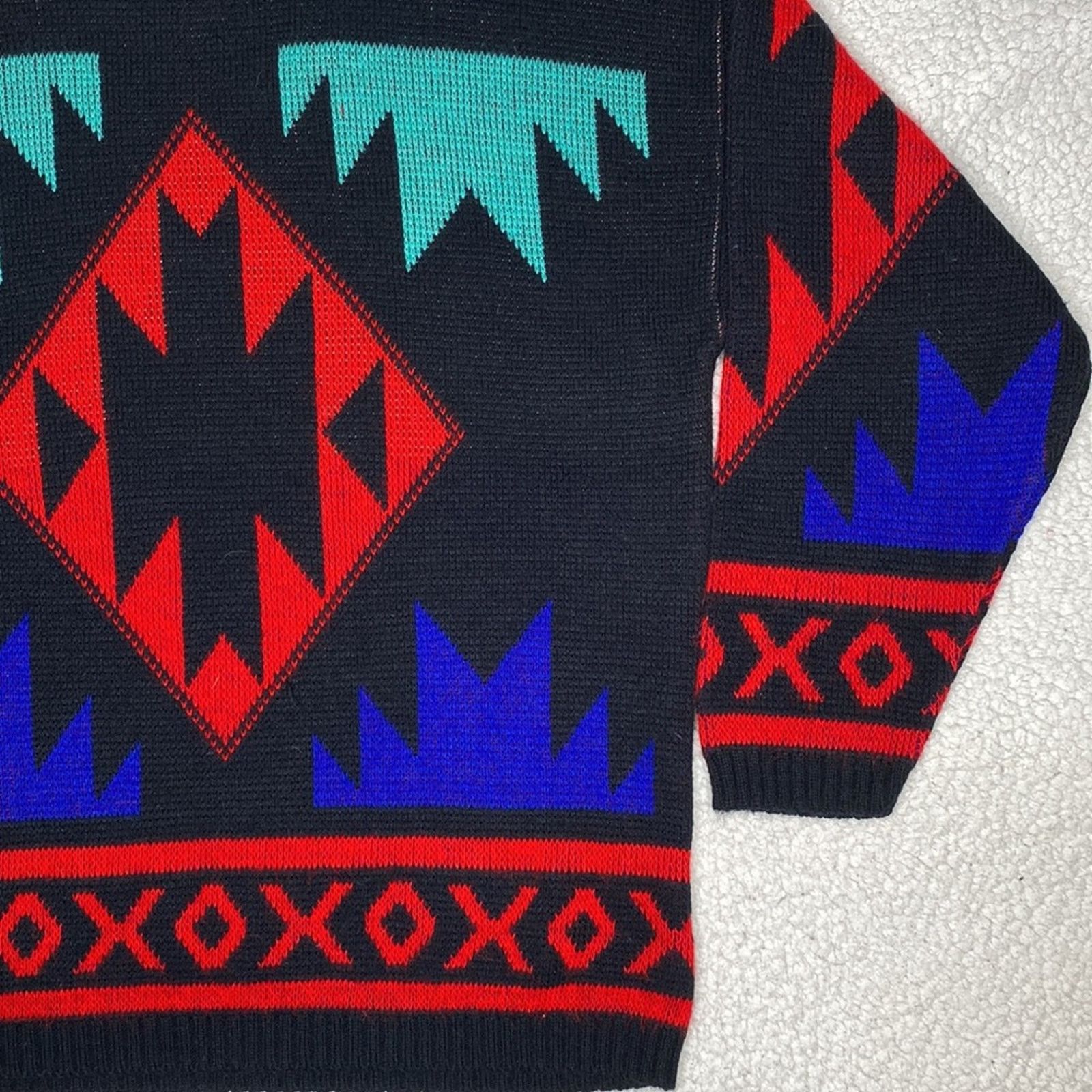 Vintage Vintage Spring Season Geometric Sweater red black Aztec Size US S / EU 44-46 / 1 - 6 Thumbnail