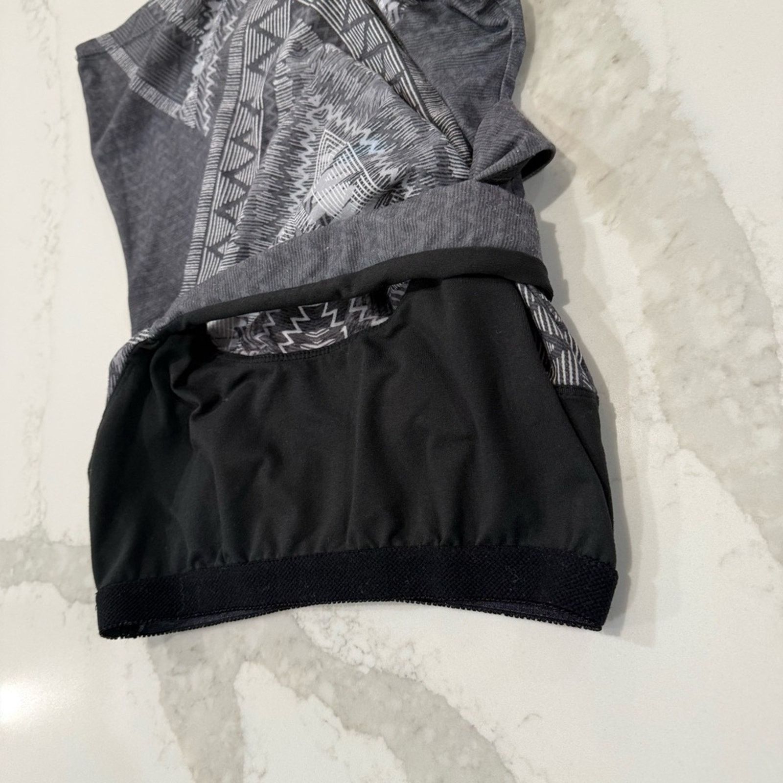 Prana Prana Phoebe Strappy Athletic Tank Top Womens Small Gray Geo Size S / US 4 / IT 40 - 8 Thumbnail