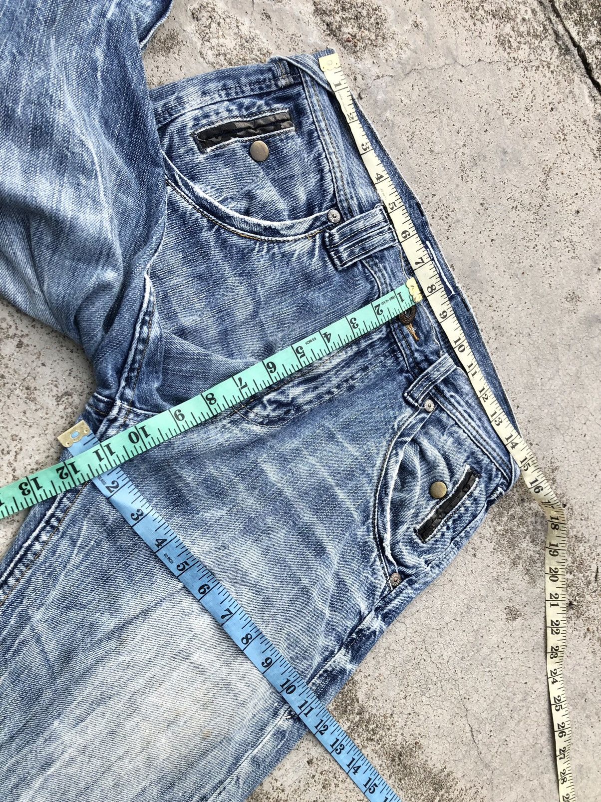 Japanese Brand VILLAND WASHED BLUE DISTRESSED DENIM Size US 31 - 7 Thumbnail