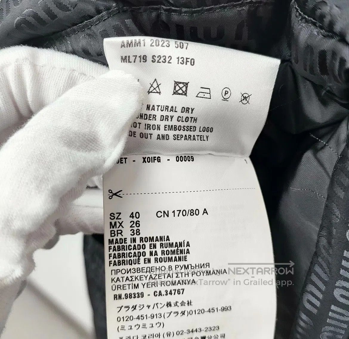 Miu Miu Miu Miu Black puffer coat with relaxed fit and hidden logo Size S / US 4 / IT 40 - 6 Thumbnail