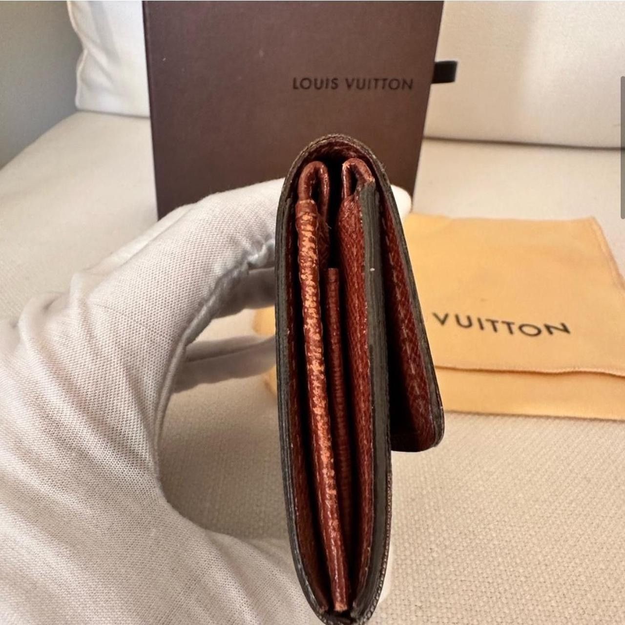 Louis Vuitton Louis Vuitton Monogram Portomonepla Coin Case Card Wallet Size ONE SIZE - 4 Thumbnail