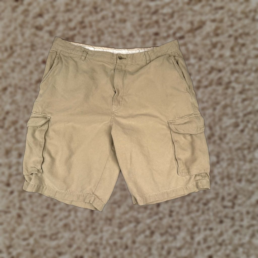 Tommy Bahama Tommy Bahama Cargo Shorts Mens 40 Khaki Tan 100% Silk Flat Front Pockets Beige Beach Classic Vintage No Size US 40 / EU 56 - 1 Thumbnail