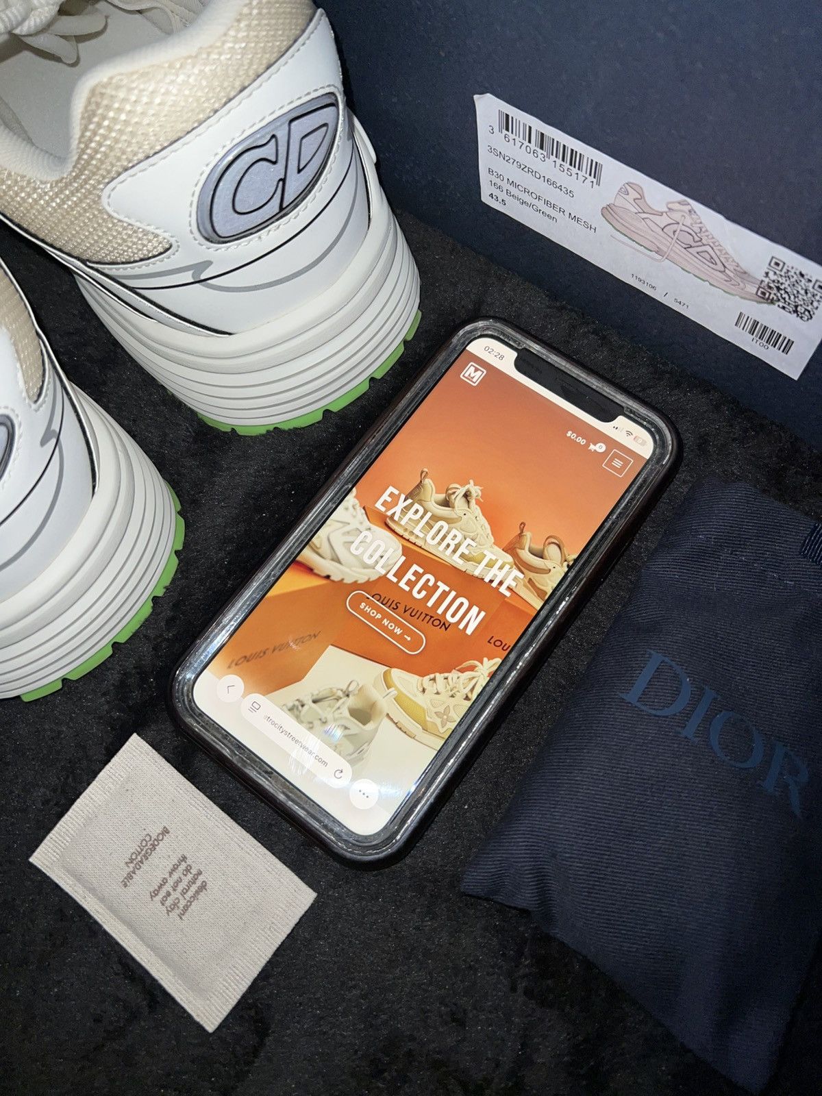 Dior Christian Dior B30 “Lime Bottom” Size US 10 / EU 43 - 17 Thumbnail