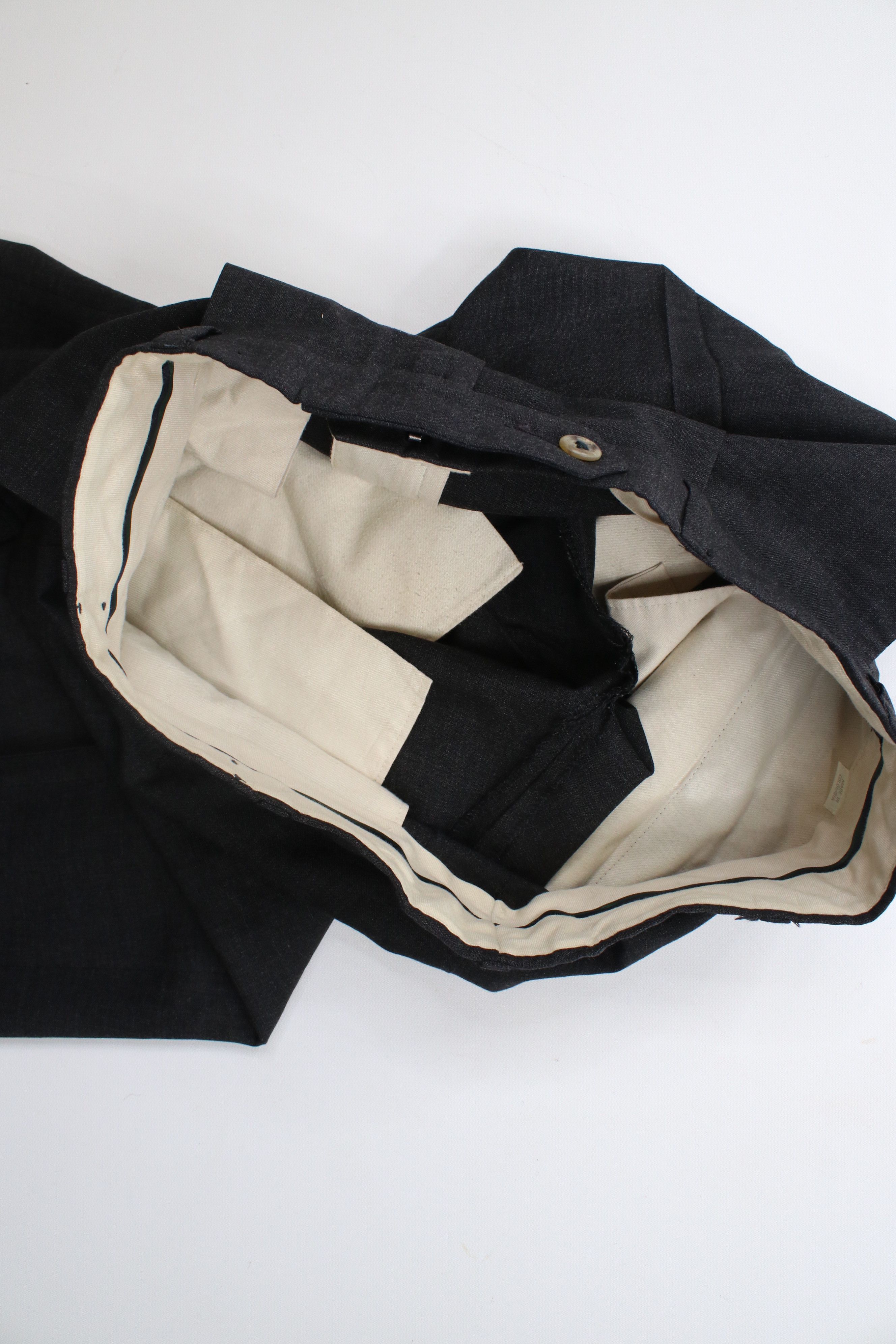Tommy Hilfiger × Vintage Vintage 90s Tommy Hilfiger Cuffed Chino Pants Charcoal Gray Size US 30 / EU 46 - 8 Thumbnail