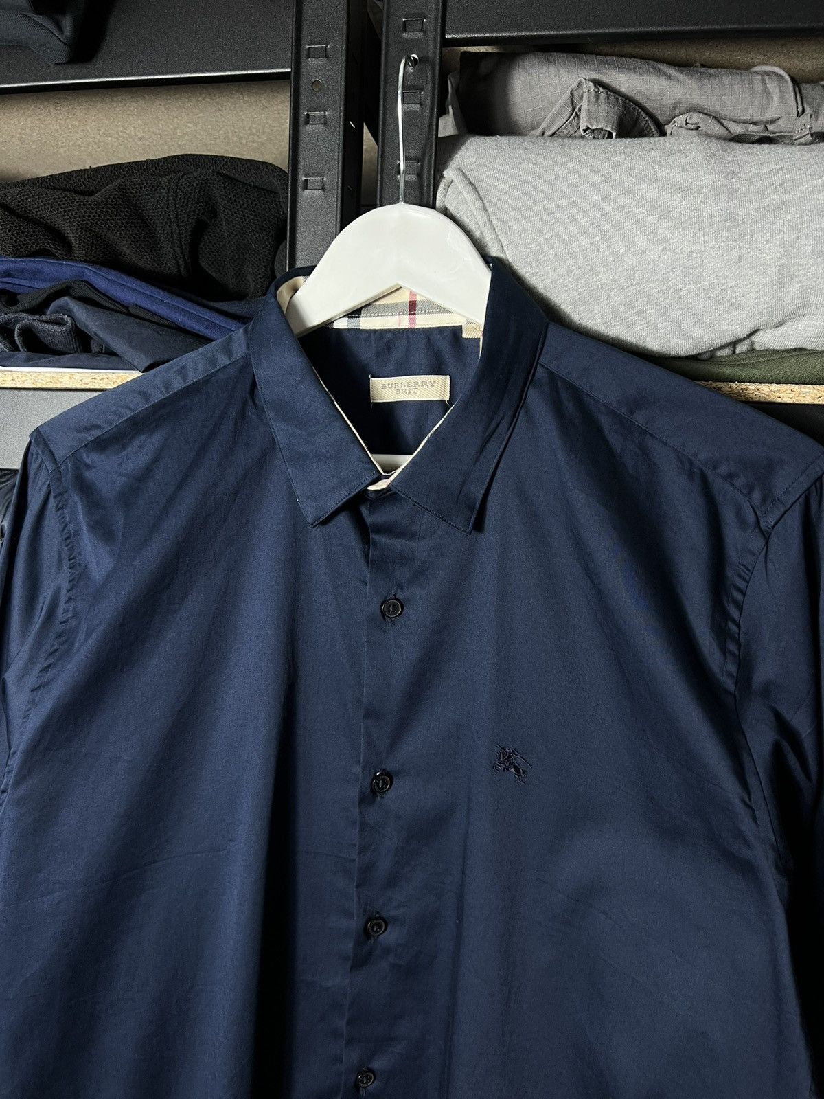 Burberry Burberry Brit Navy Button Up Shirt XL Nova Check Cuffs Size US XL / EU 56 / 4 - 2 Thumbnail