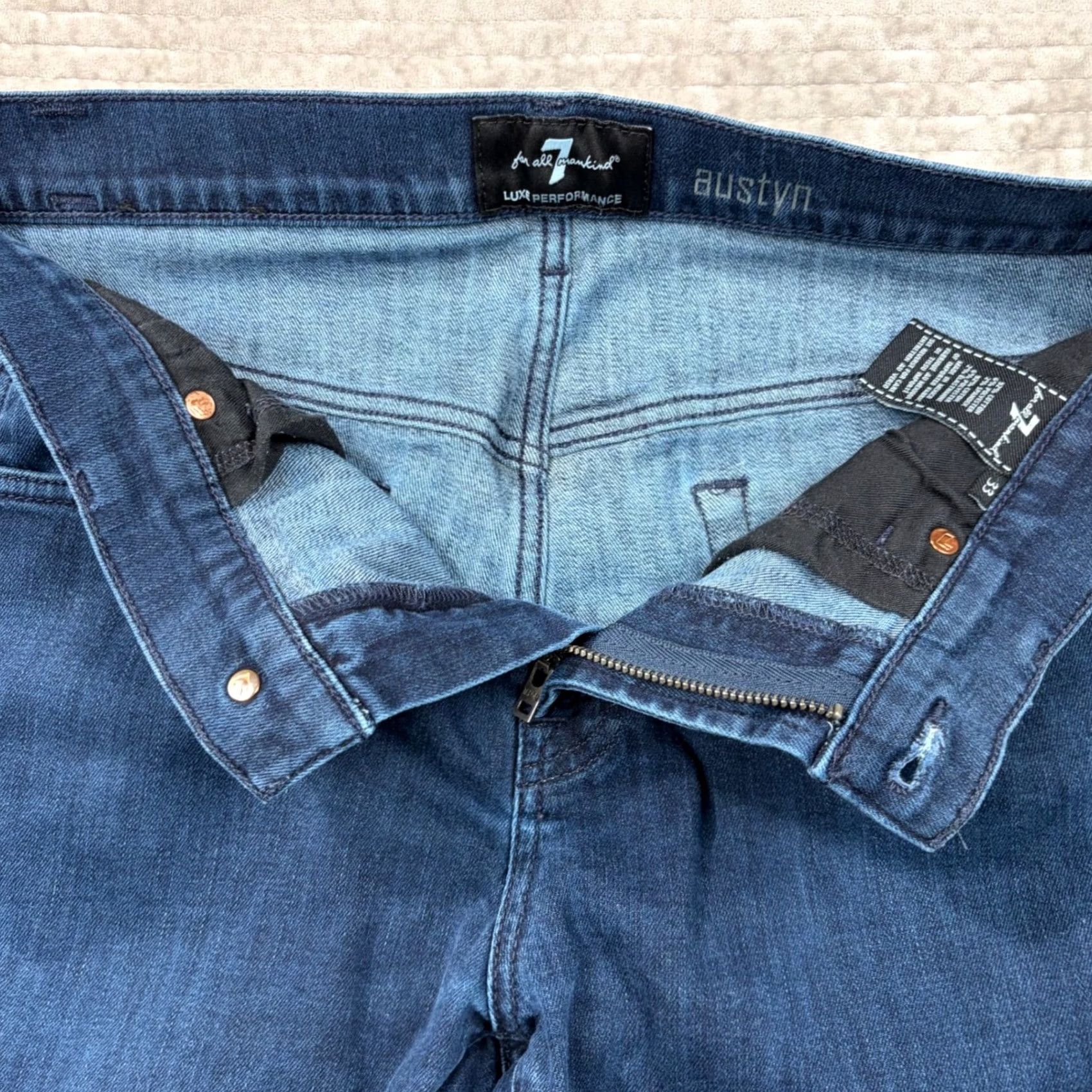 7 For All Mankind VINTAGE? No. 7 For All Mankind Austyn Luxe Performance Relaxed Straight Leg Jeans 33x27 Men's Blue Denim Jeans Slim? Size US 33 - 3 Thumbnail